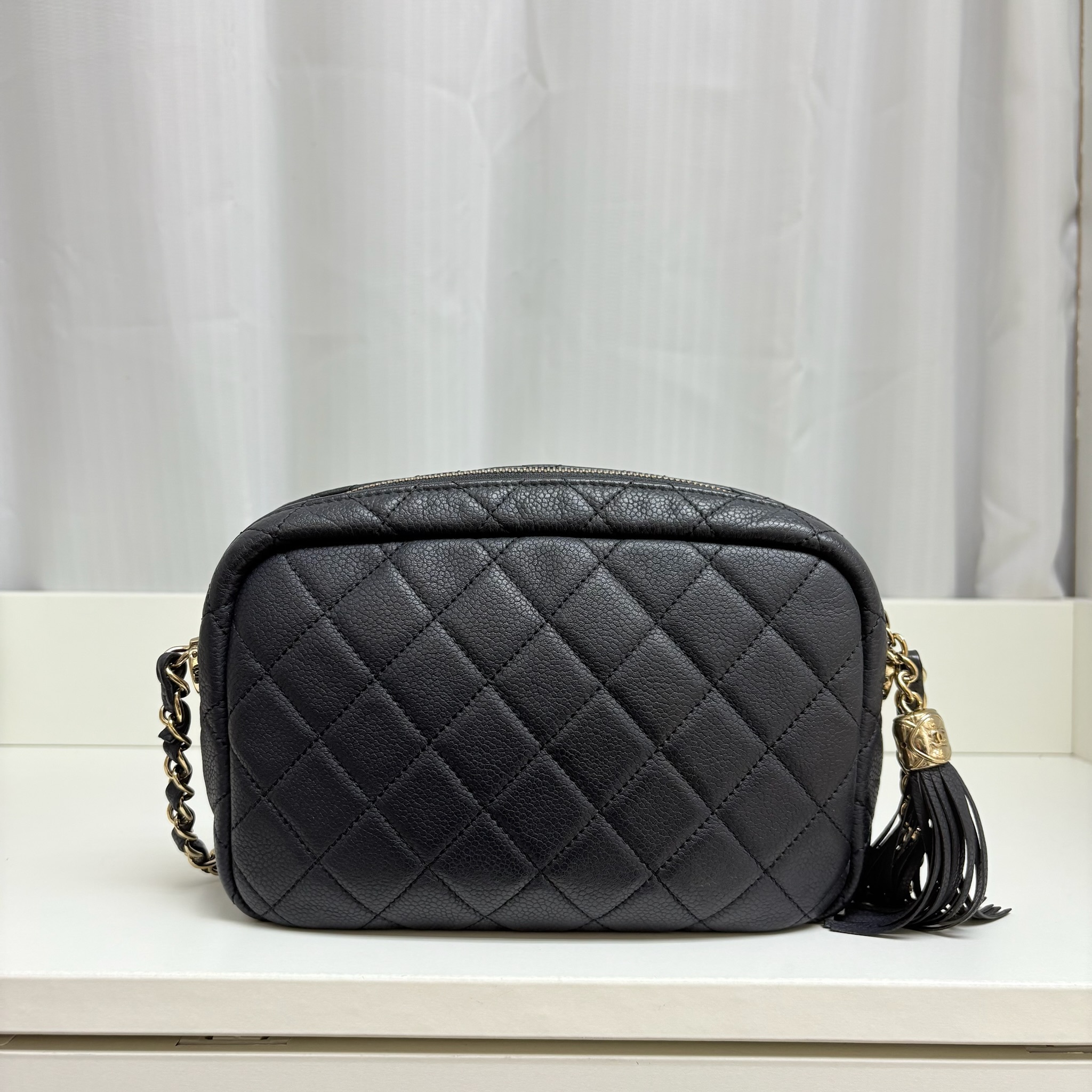 Chanel Chain Shoulder Bag - Black / Ghw