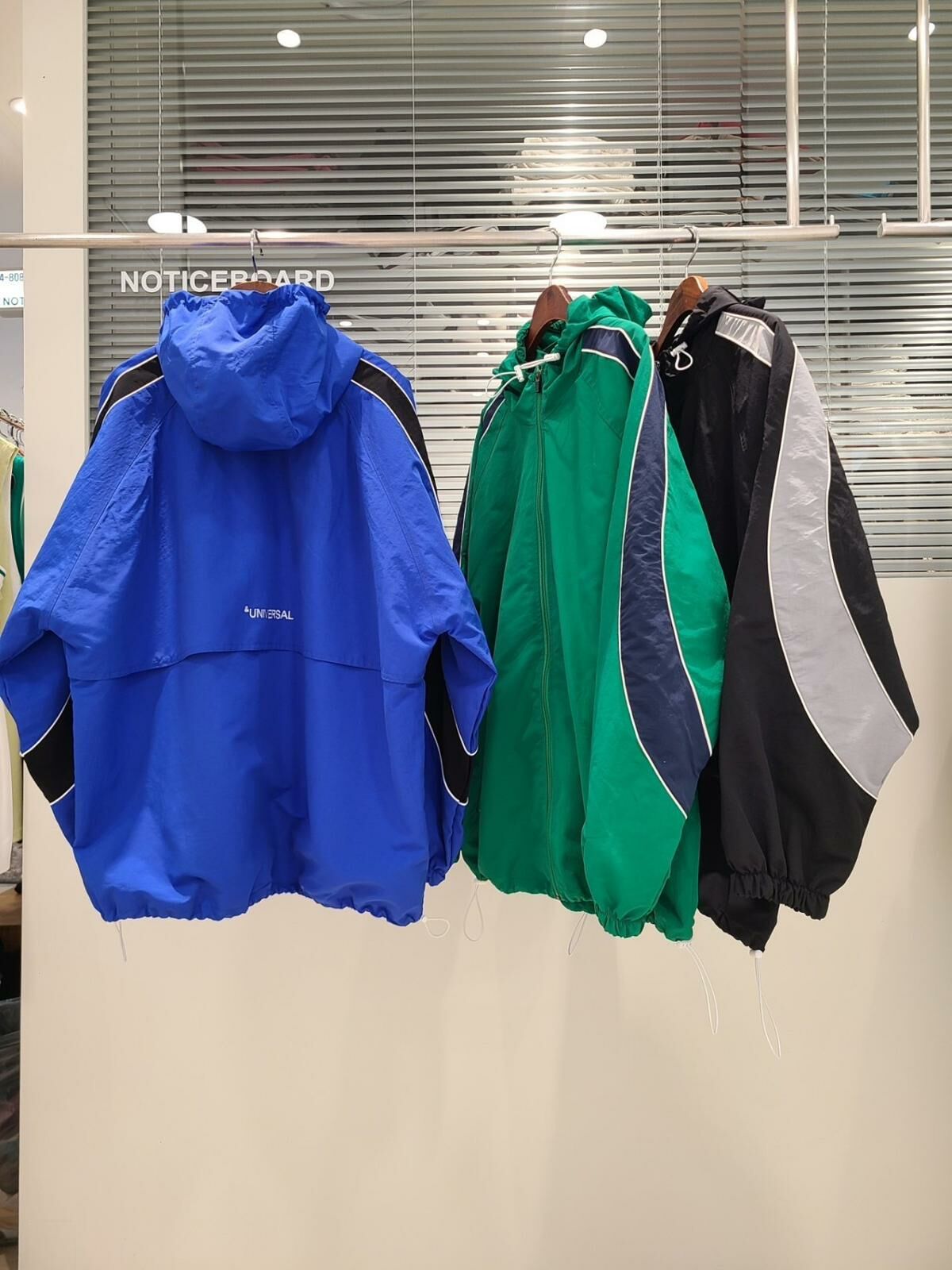 拼色連帽拉鍊外套 Not-030JK