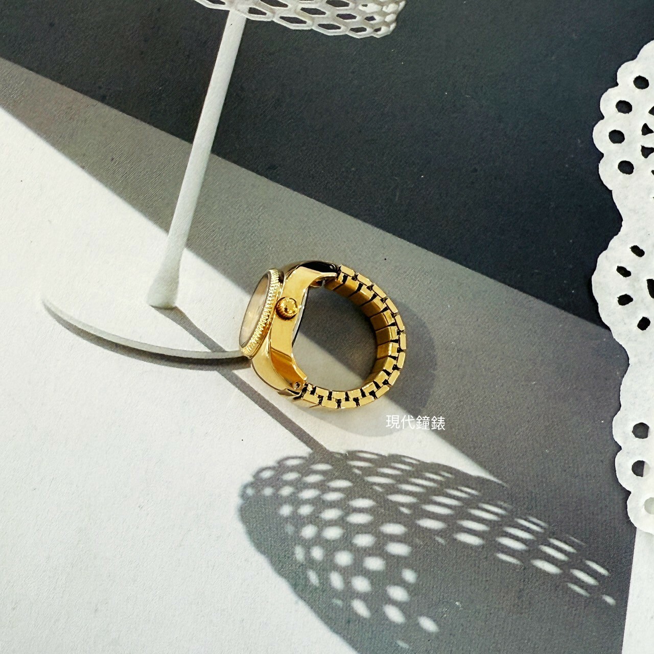 【FOSSIL】Watch Ring 太陽紋手錶戒指 金色不鏽鋼鍊帶ES5246 15mm 現代鐘錶