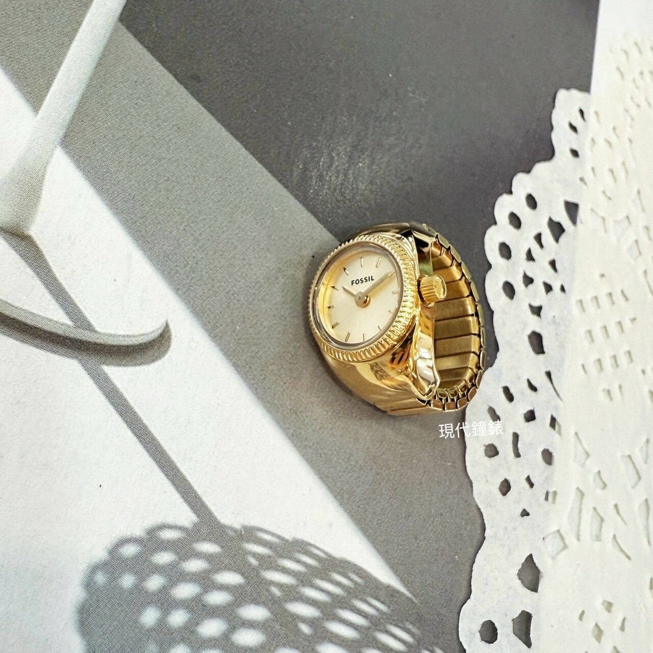 【FOSSIL】Watch Ring 太陽紋手錶戒指 金色不鏽鋼鍊帶ES5246 15mm 現代鐘錶