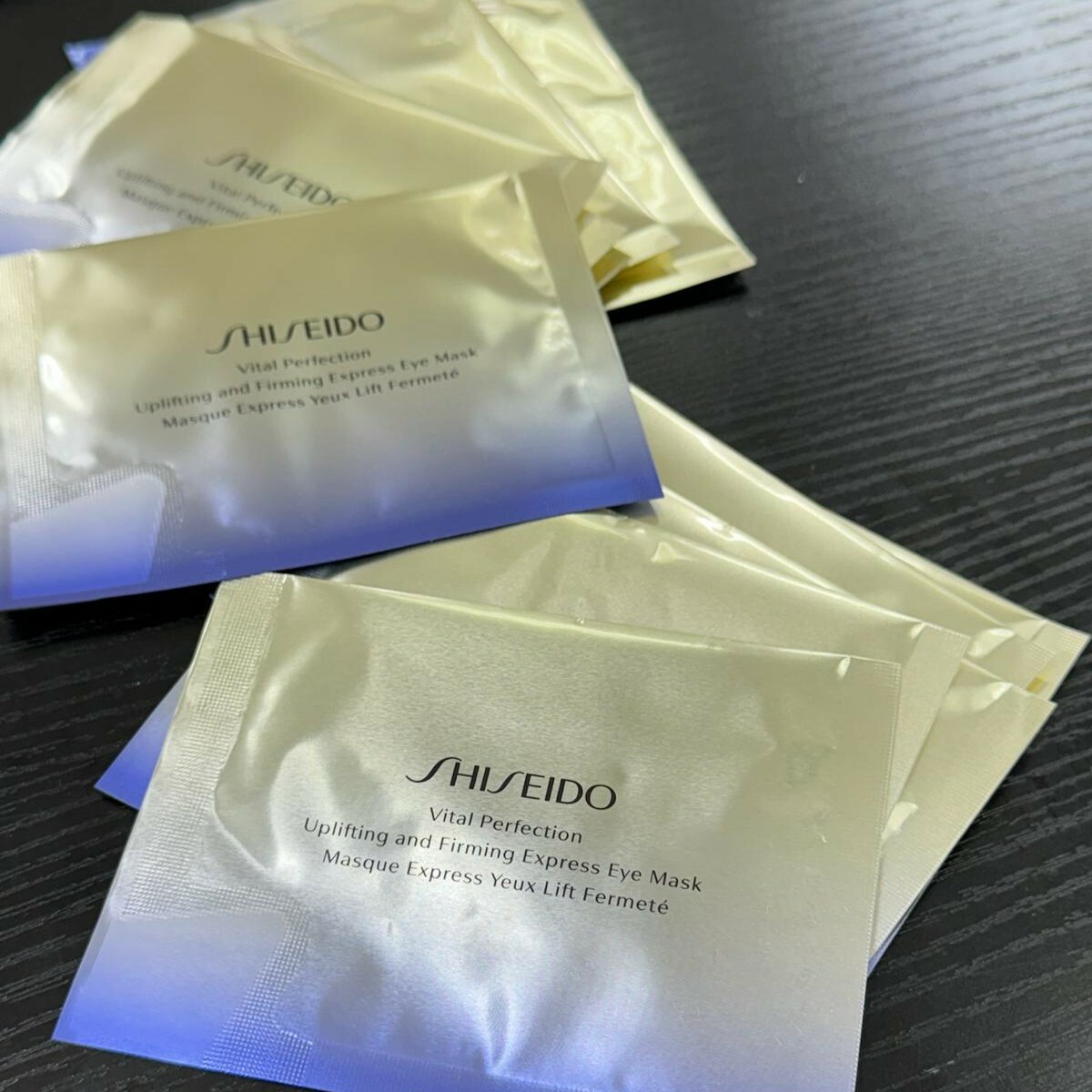 Shiseido - VITAL PERFECTION 賦活瞬效提拉眼膜 10對