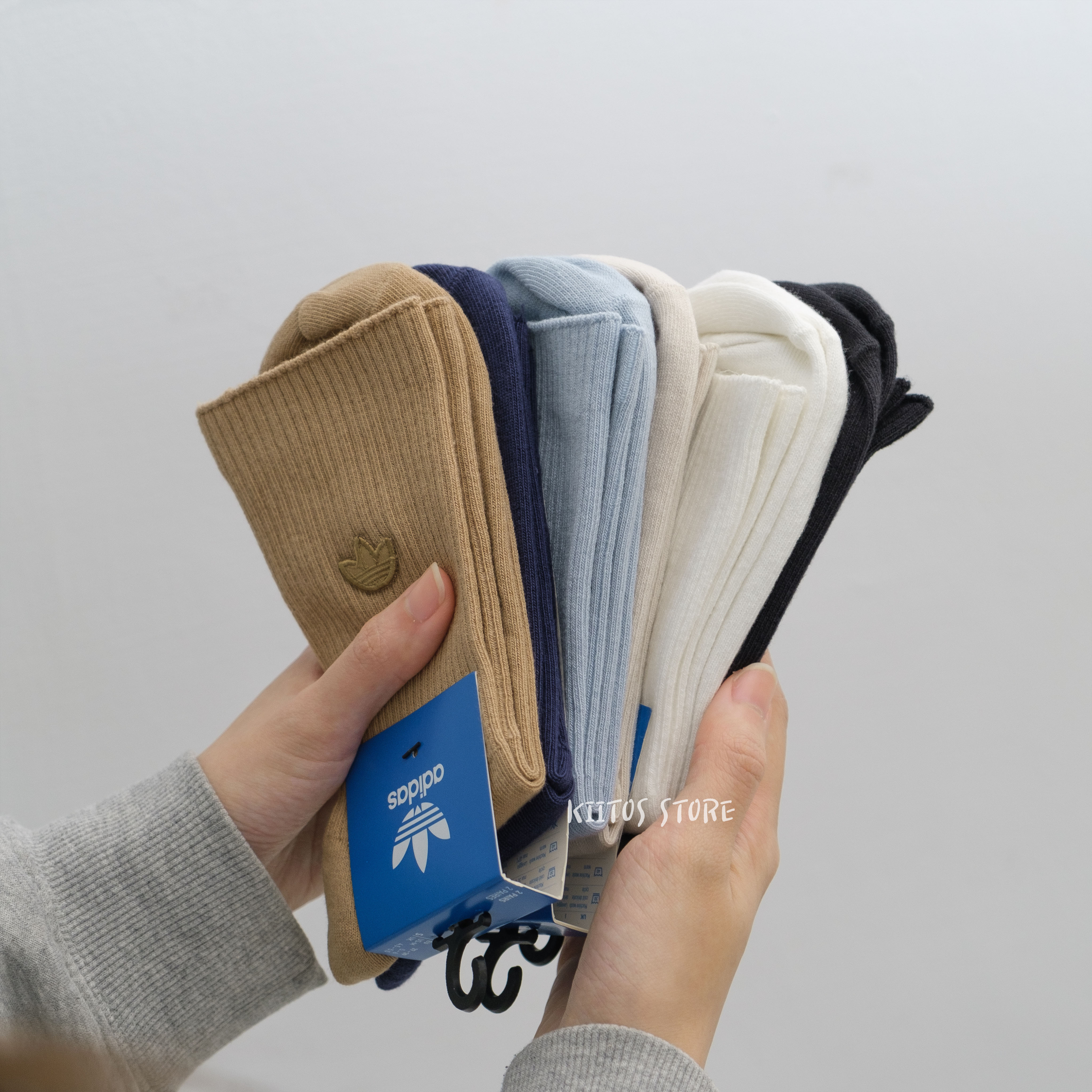 Adidas Premium Essentials Crew Socks 小立體 Logo 中筒襪 兩雙一組