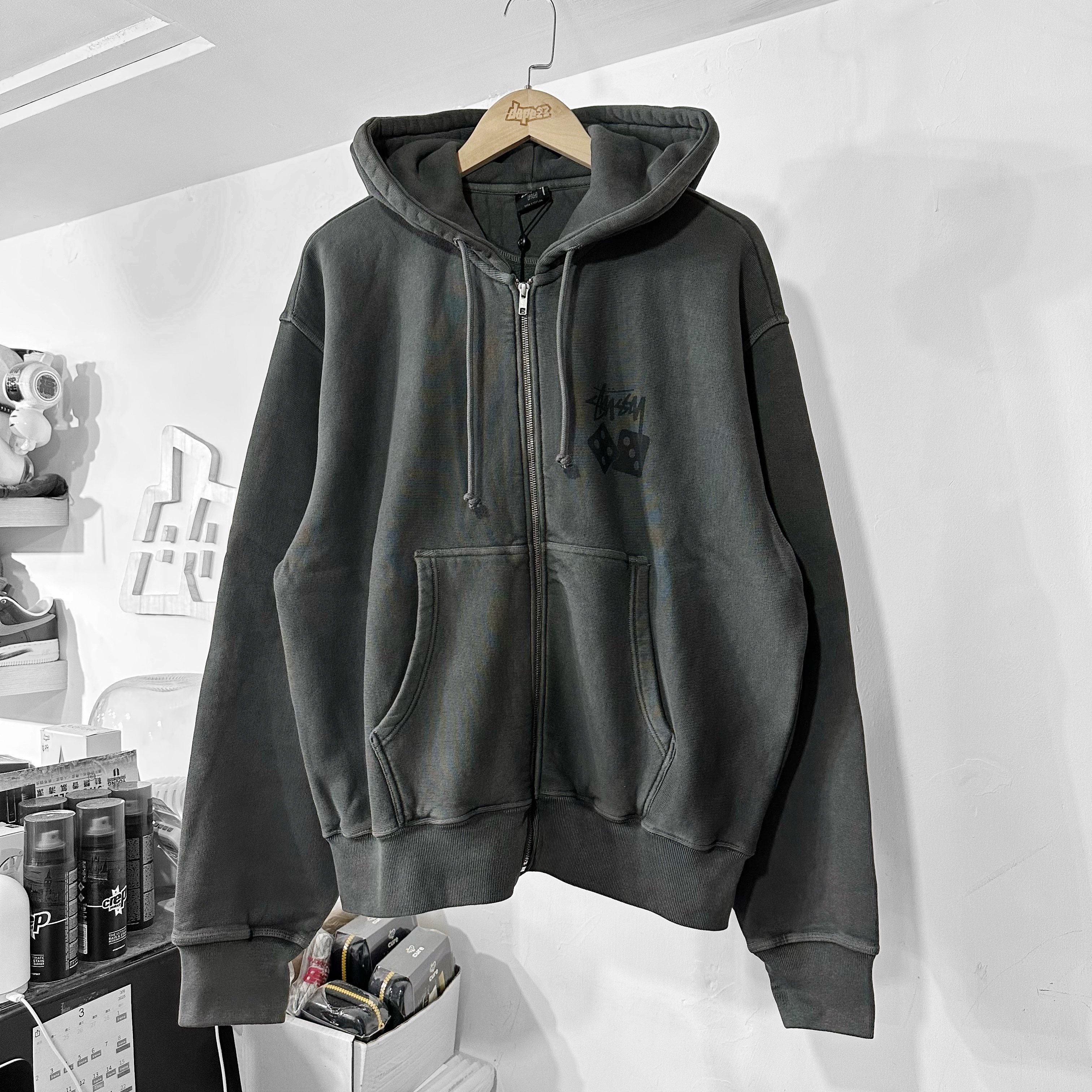 STÜSSY Dice Pig. Dyed Zip Up Hoodie (Black洗水黑) 拉鏈外套