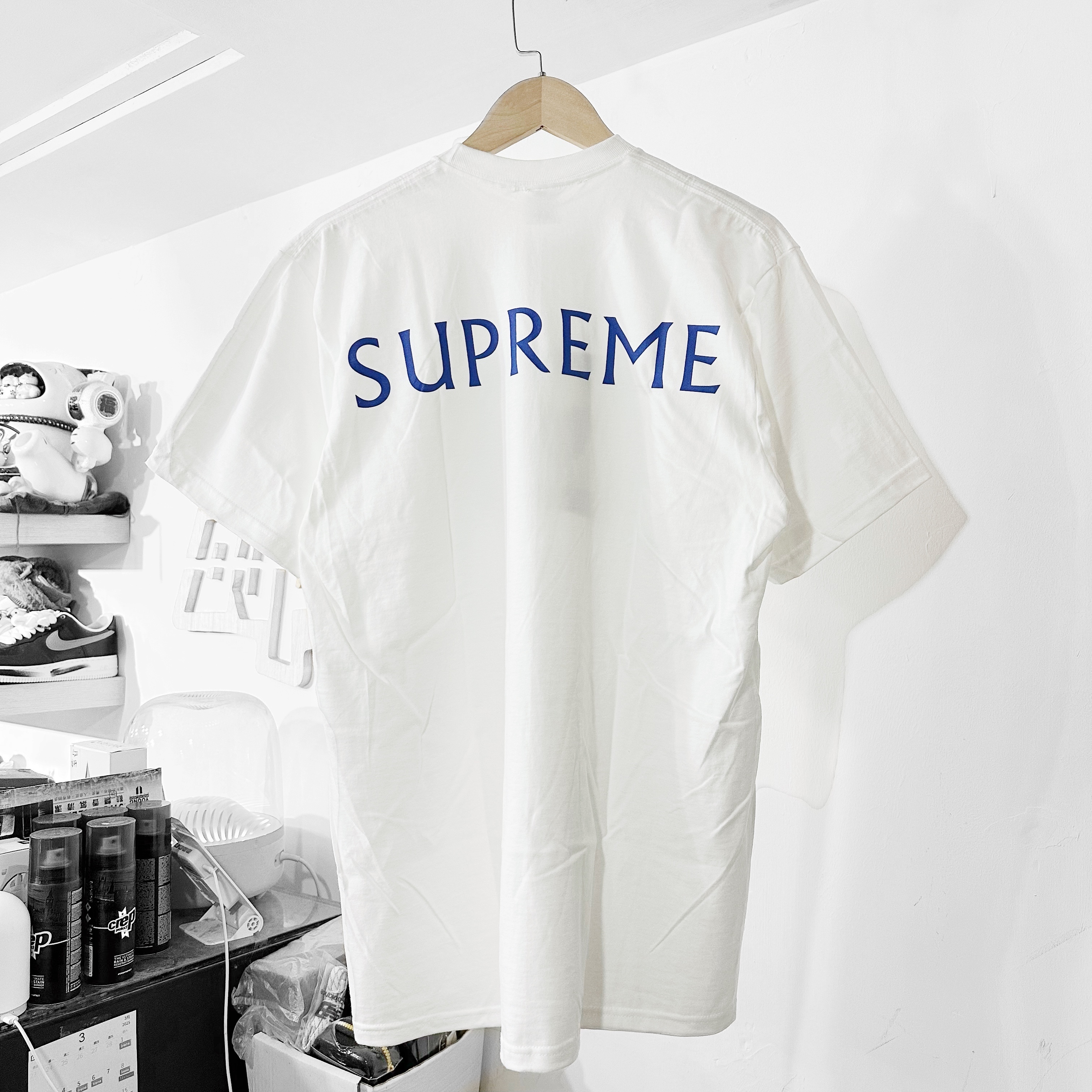 SUPREME x DAMIEN HIRST TEE WHITE