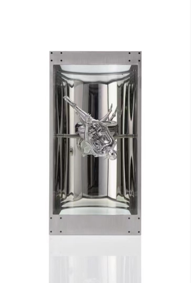 Hajime Sorayama Sexy Robot Space Traveler 1/6 scale 空山基 性感女機械人 太空旅行者