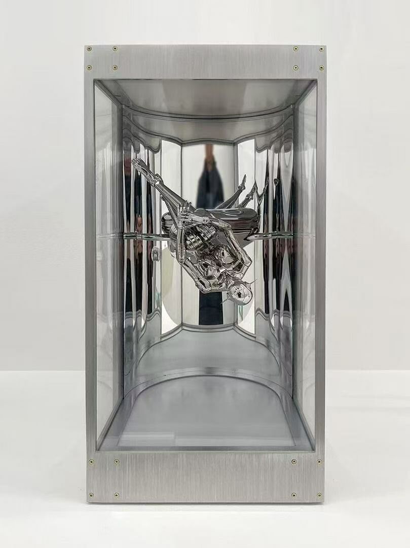 Hajime Sorayama Sexy Robot Space Traveler 1/6 scale 空山基 性感女機械人 太空旅行者