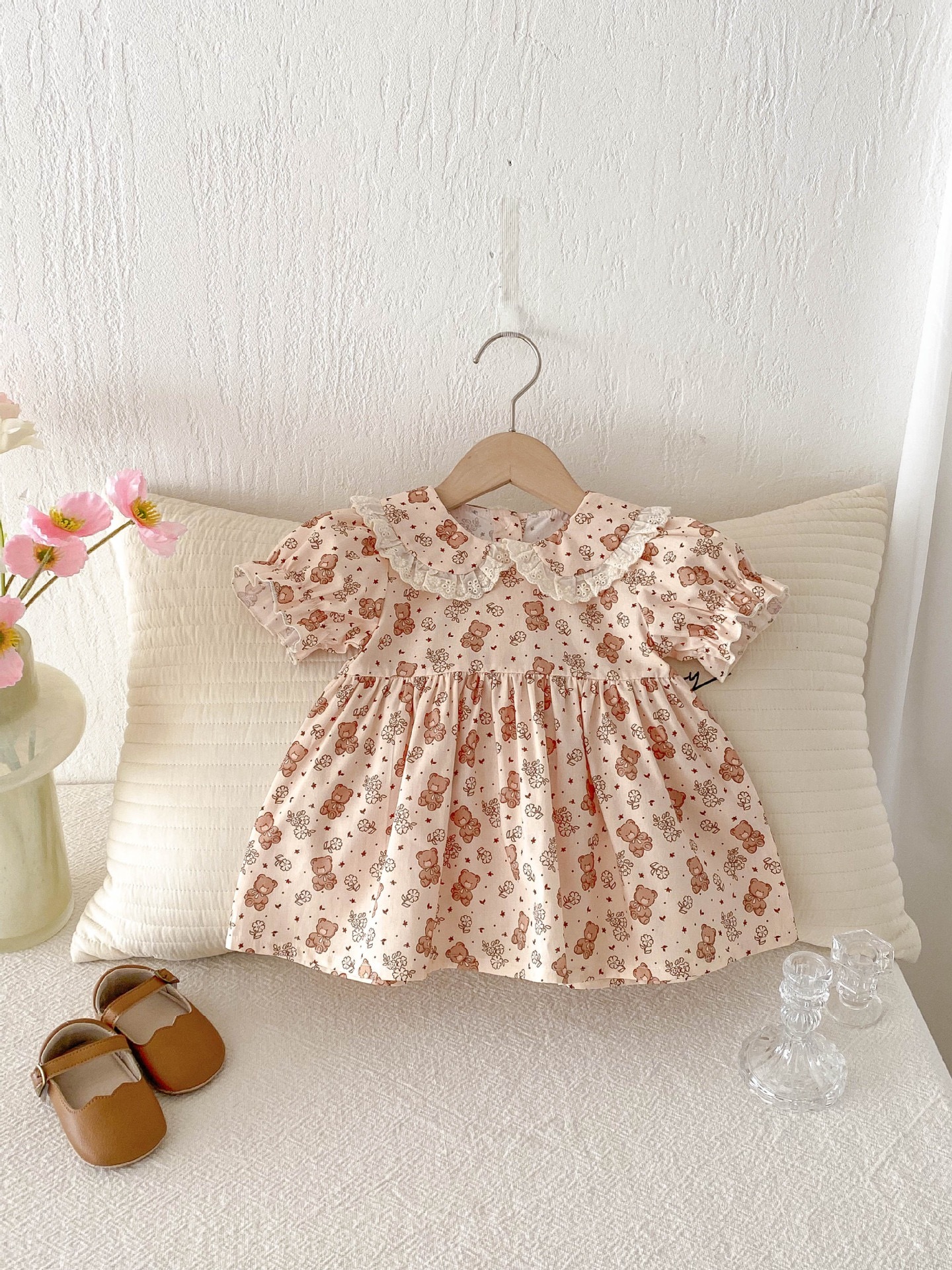 熊熊花邊領洋裝