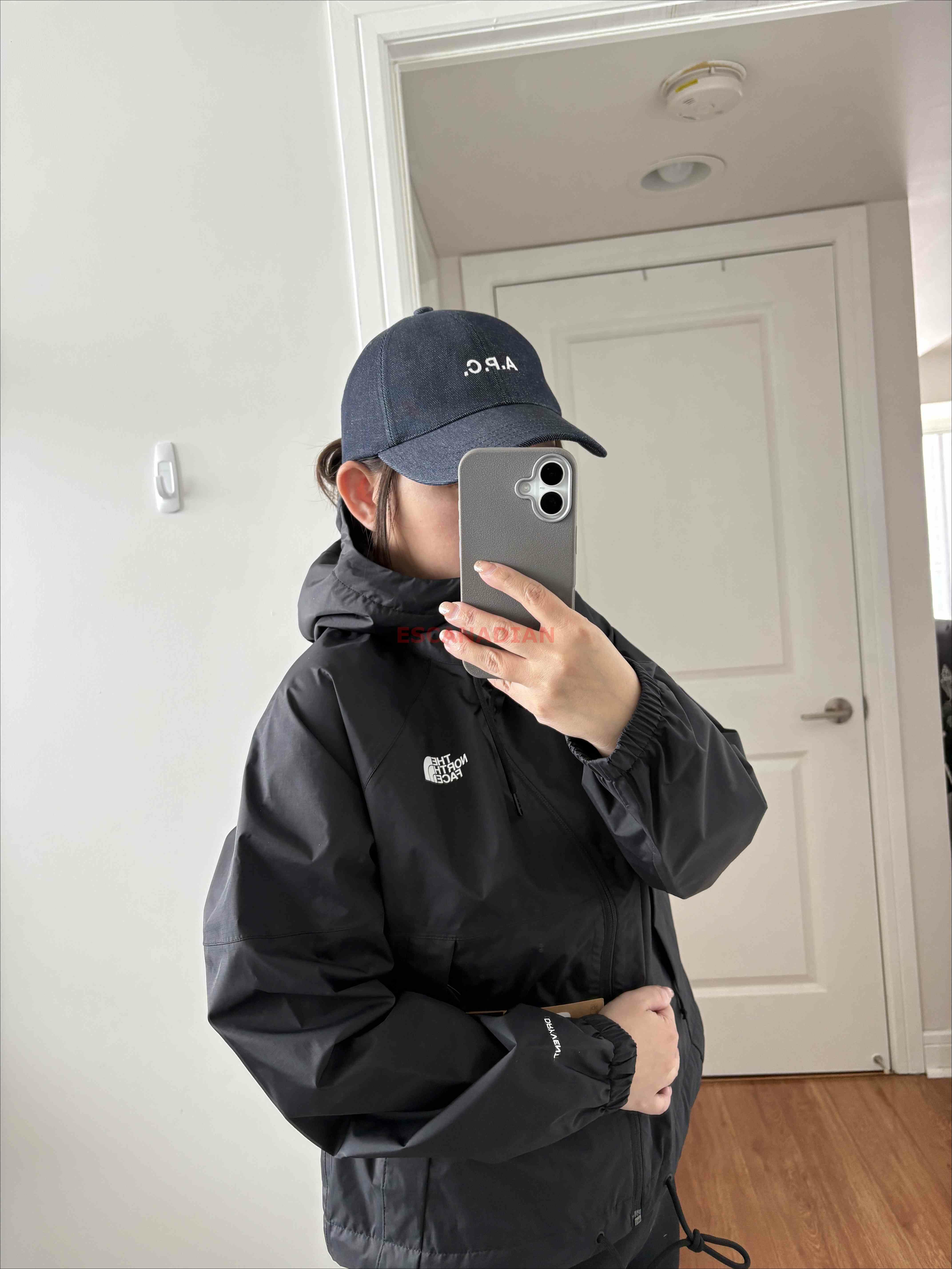 THE NORTH FACE 女大人 Antora HD 防水 防風 硬挺 內網眼 連帽 風衣外套