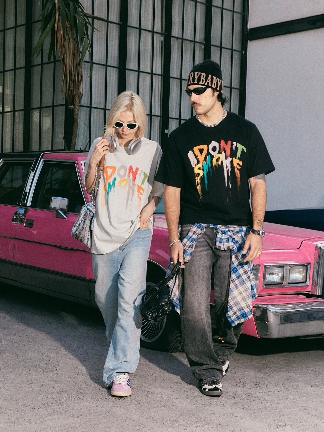 I DON’T SMOKE 美式街頭 彩虹蠟筆塗鴉大Logo 短袖 T