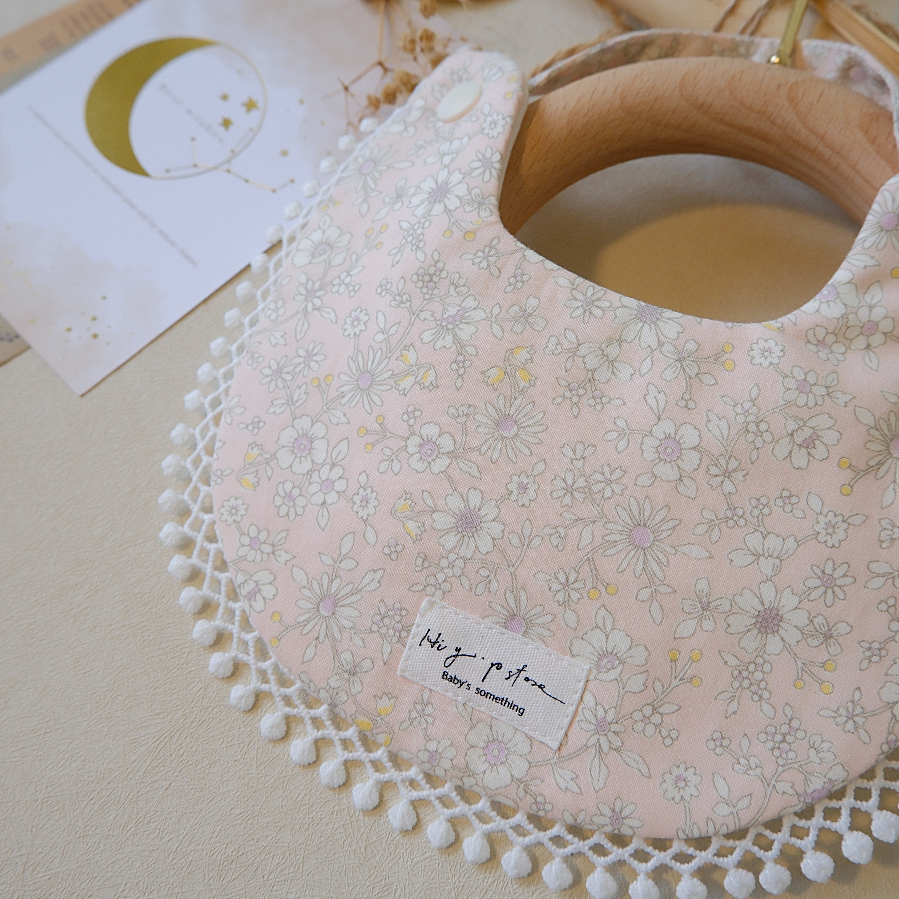 Hi Y.P store-手作圍兜-溫柔之語