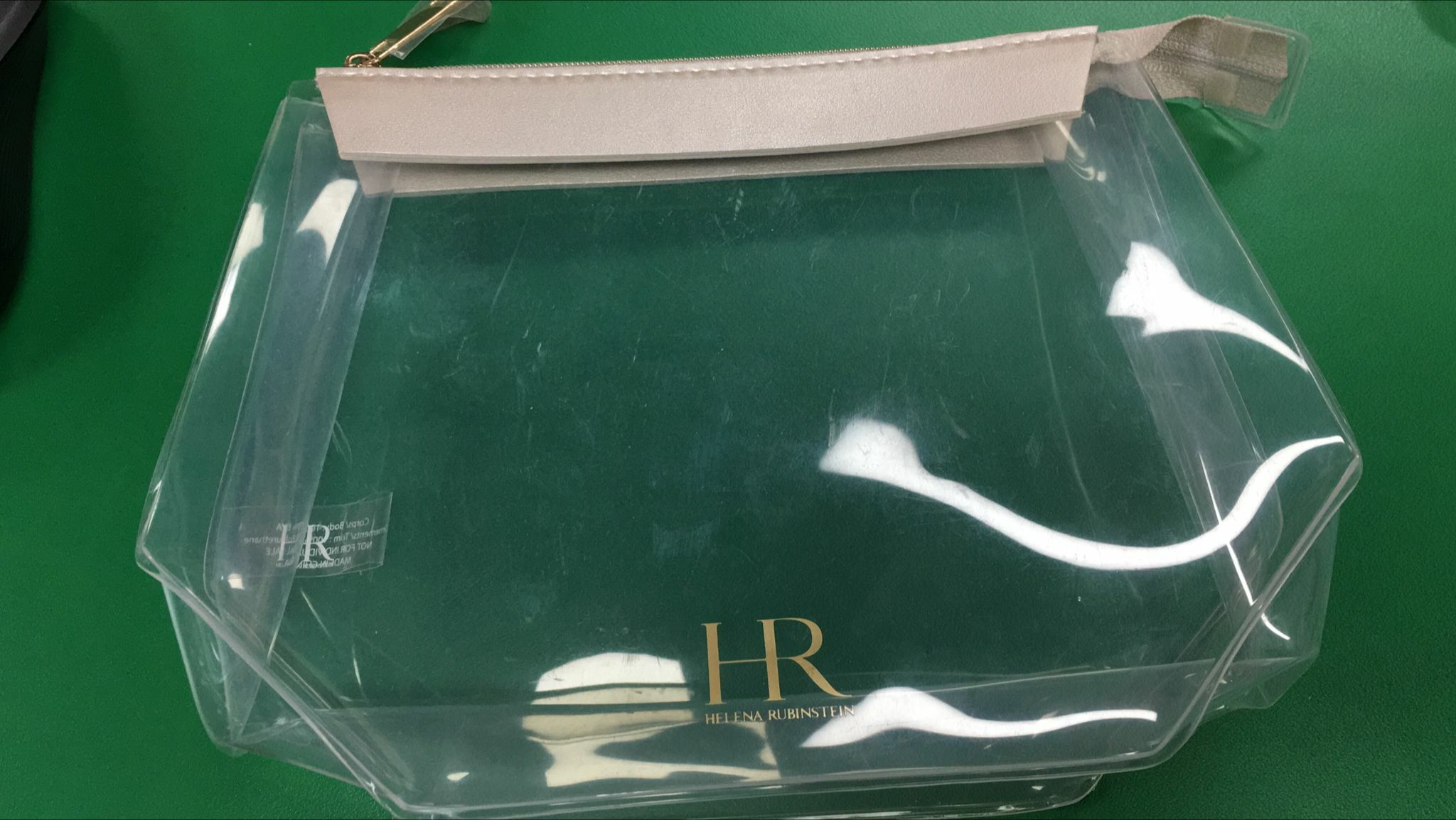 H.R 收納袋或化妝袋（清貨價貨品，不設退換） (AT2 452)