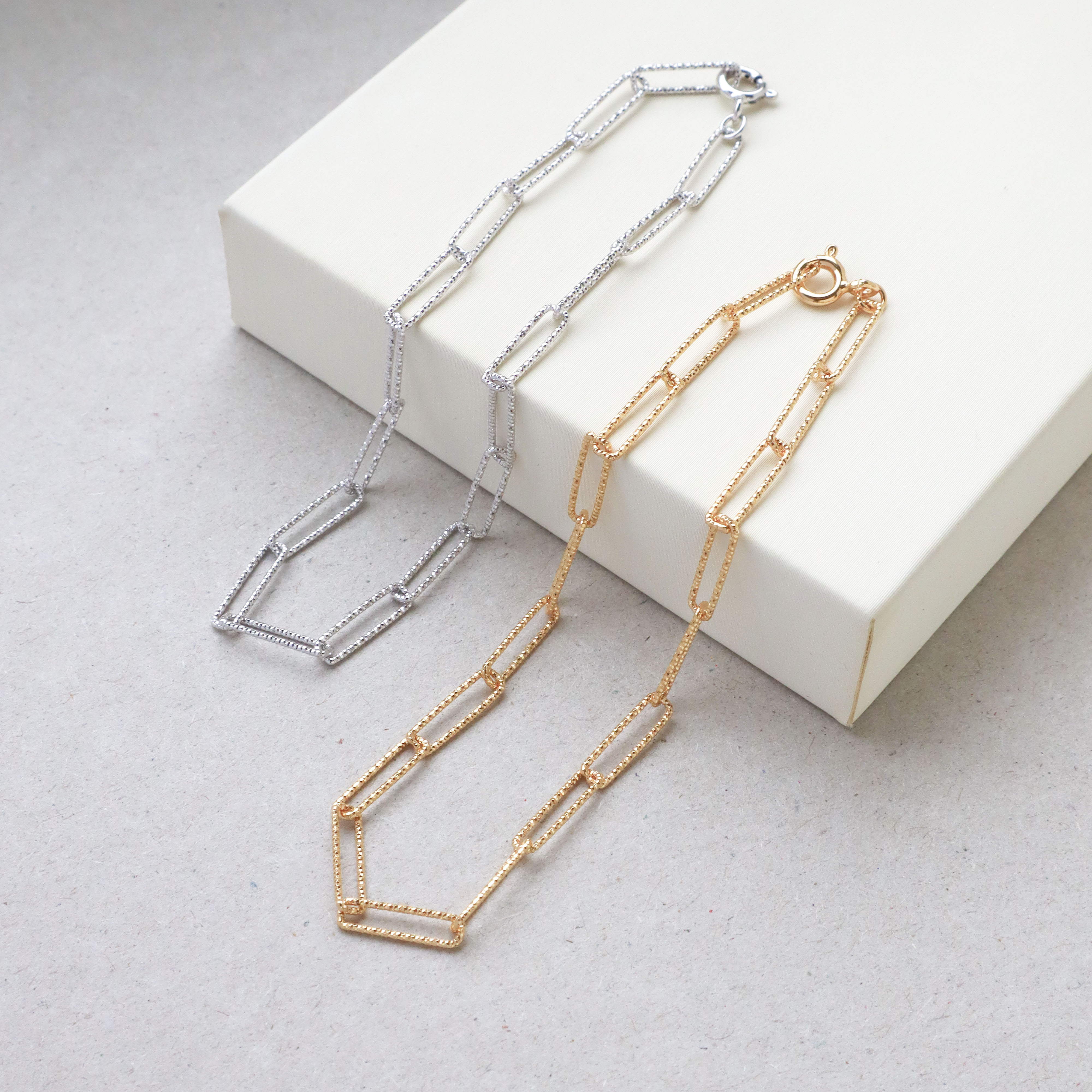 Silver/閃銀系列-光刻方環手鍊