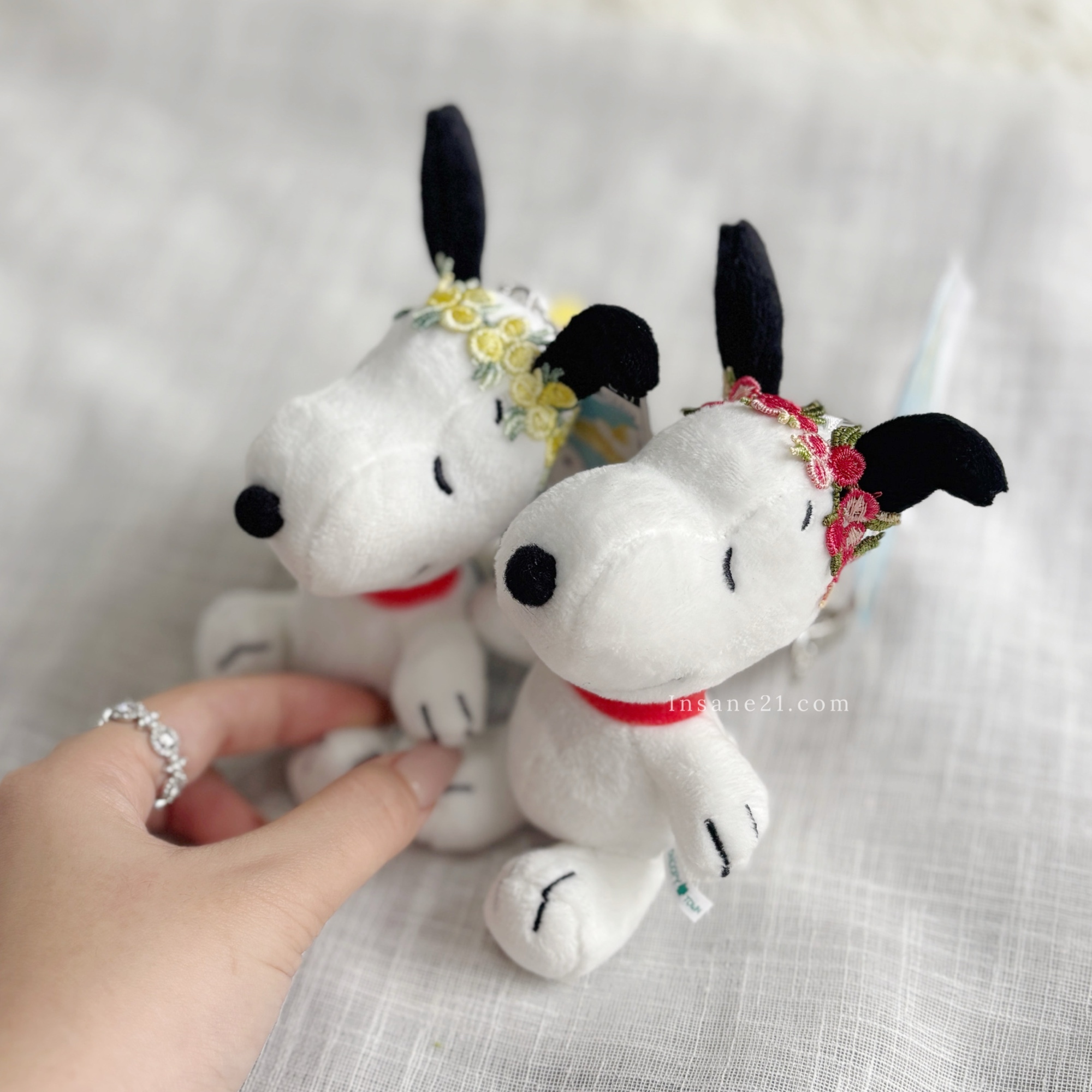 PEANUTS SNOOPY 史努比 頭上花圈 吊飾 絨毛玩具 日本代購 現貨