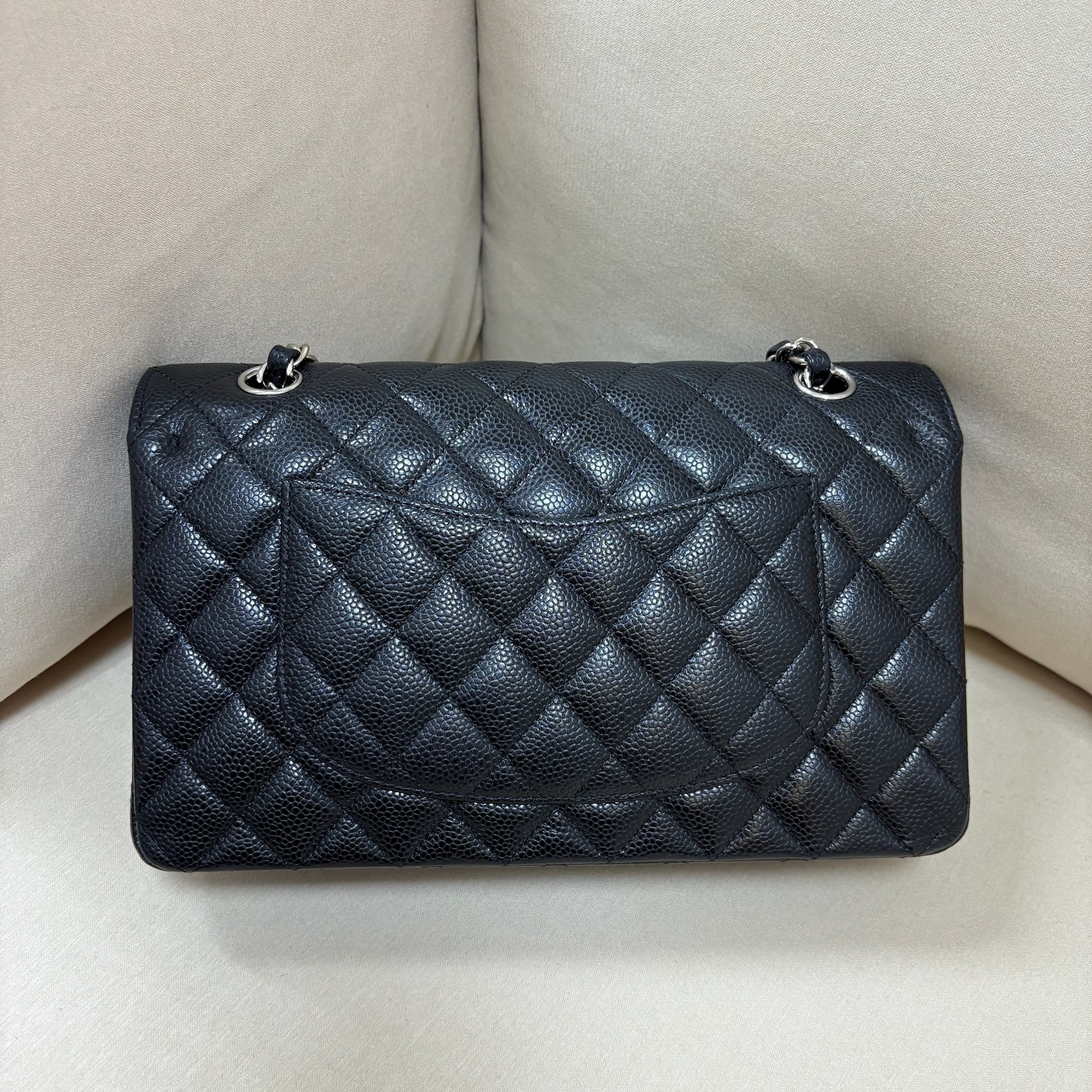 Chanel Classic Flap 25 Bag - Black / Shw