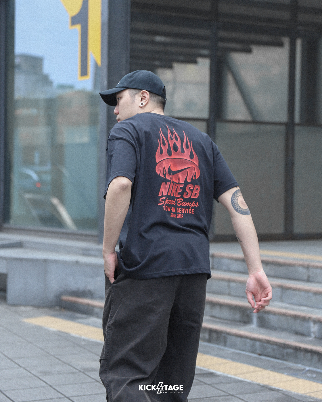Tシャツ・カットソー Nike SB Max 90 Skateboarding T-Shirt HJ0821-010 Nike SB Max90 Skate T-Shirt. Nike.com