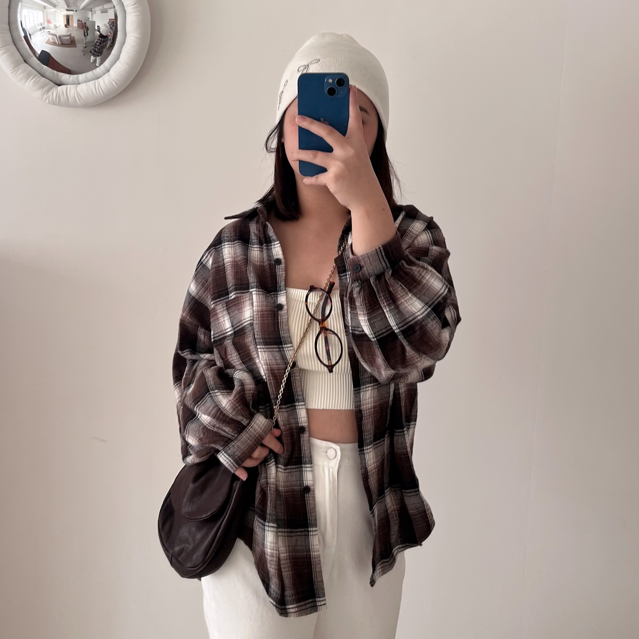 R19咖色灰調格紋慵懶襯