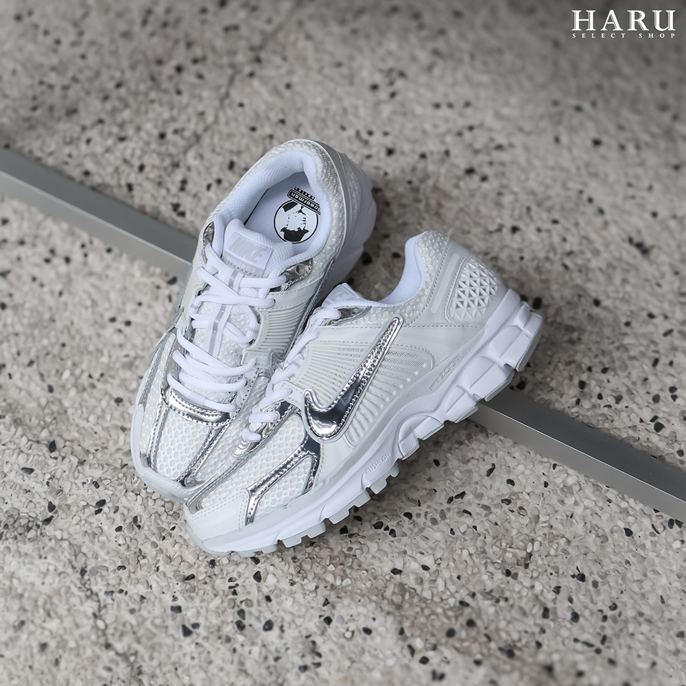 NIKE ZOOM VOMERO 5 "CHROME TOE" 復古 老爹鞋 小香風 白銀色 液態銀 HF7723-100