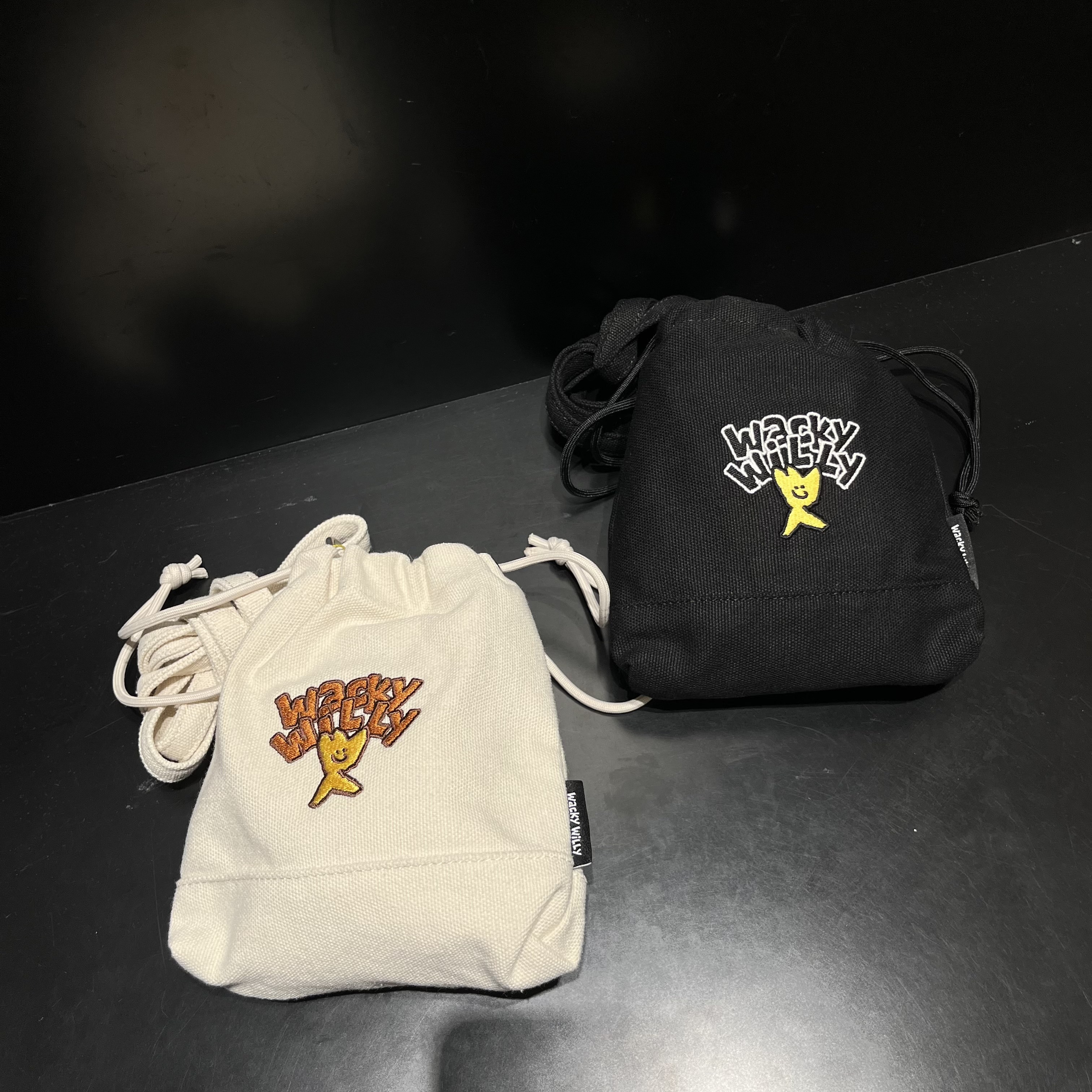 Wacky Willy 帆布小包