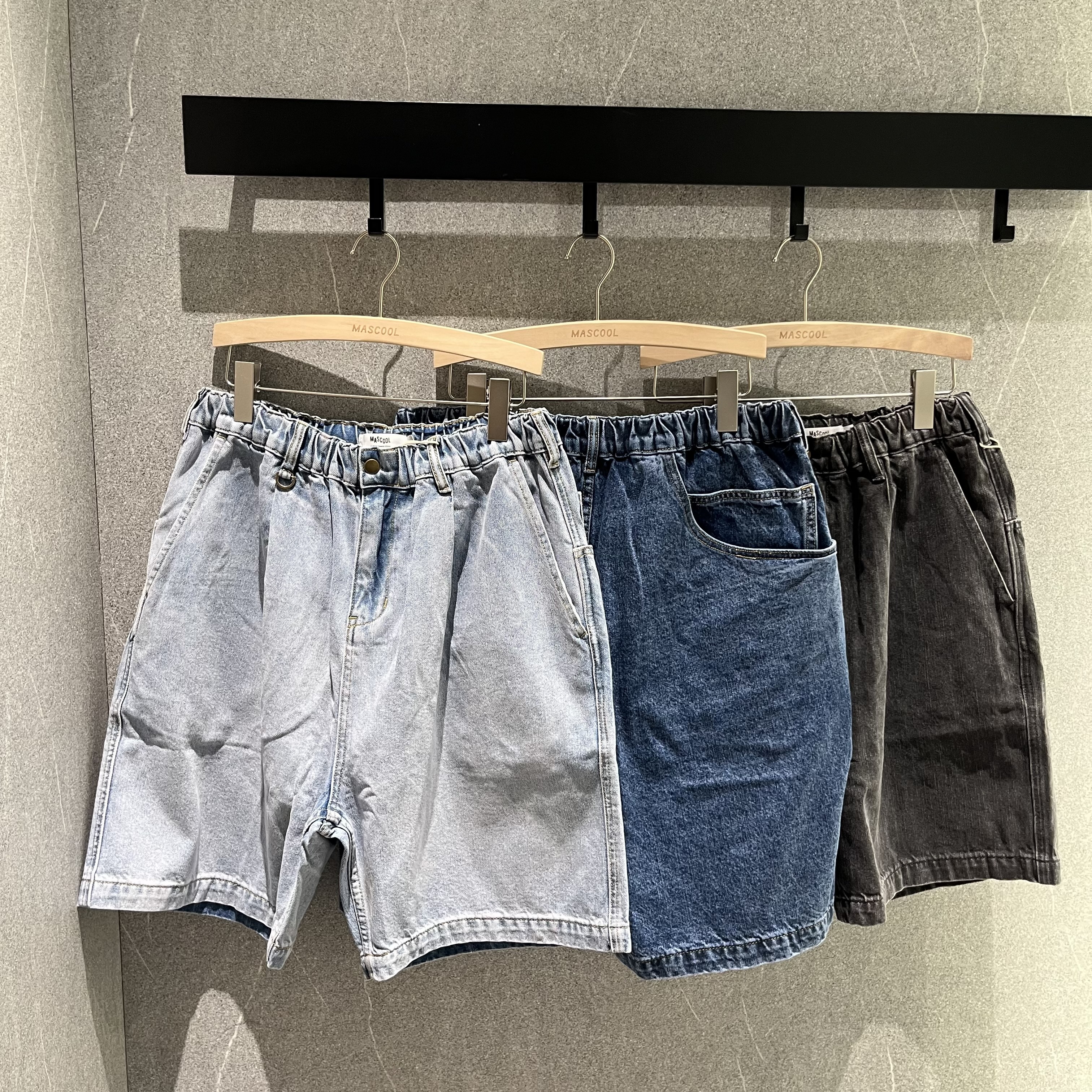 392 水洗五分牛仔短褲