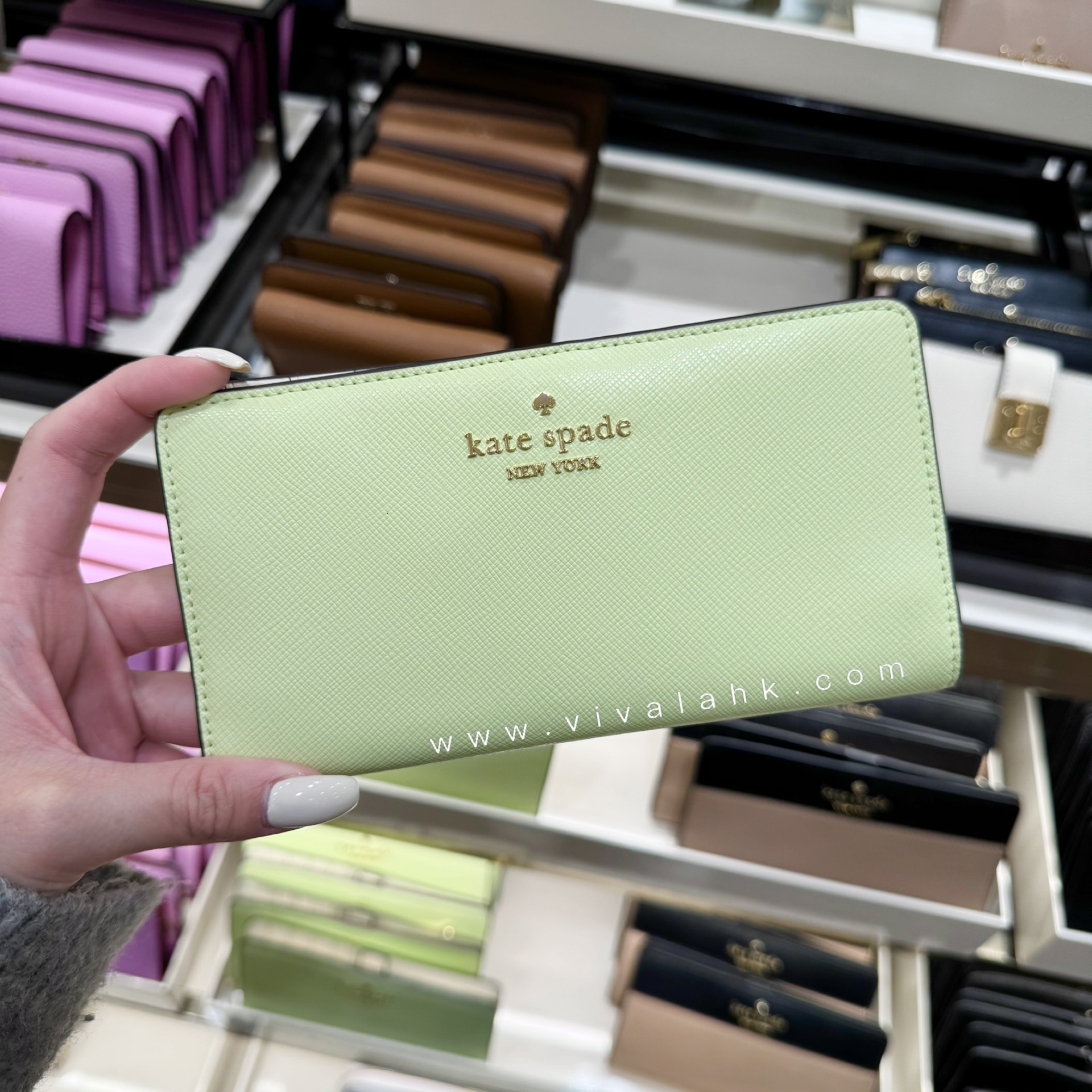 Kate Spade - Madison Large Slim Bifold Wallet KI366