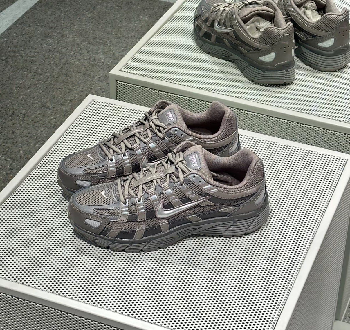 NIKE P6000 摩卡棕 CD6404-202