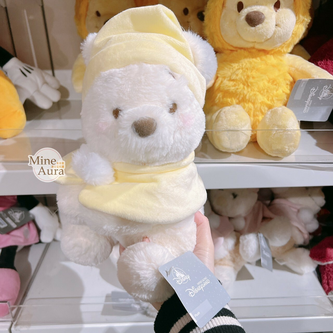 冬日甜心系列 小熊維尼 Winnie the Pooh 戴帽圍巾造型 娃娃 玩偶 -香港迪士尼樂園