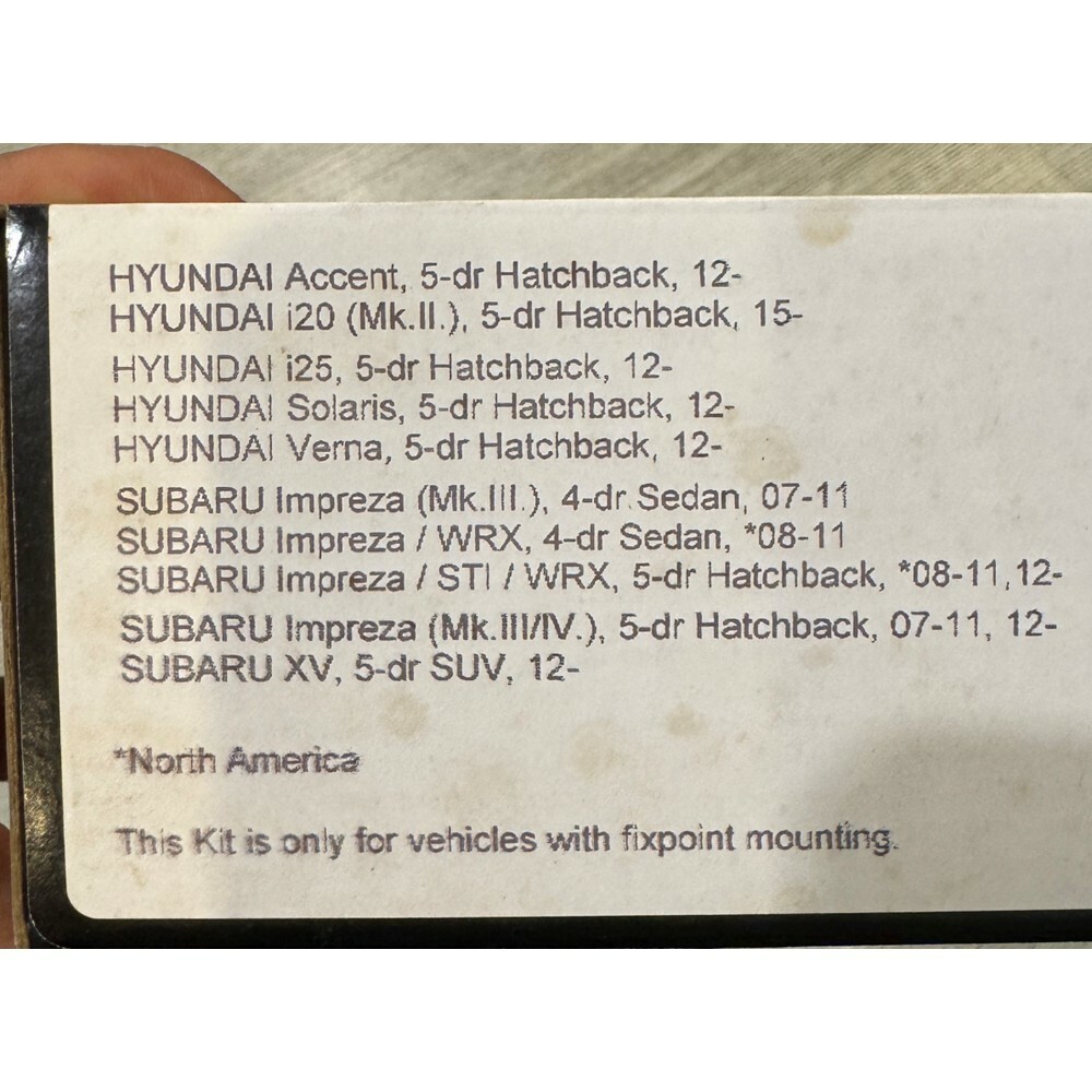 出清特價 THULE 車頂架勾片 (4片) KIT3068 車頂架配件