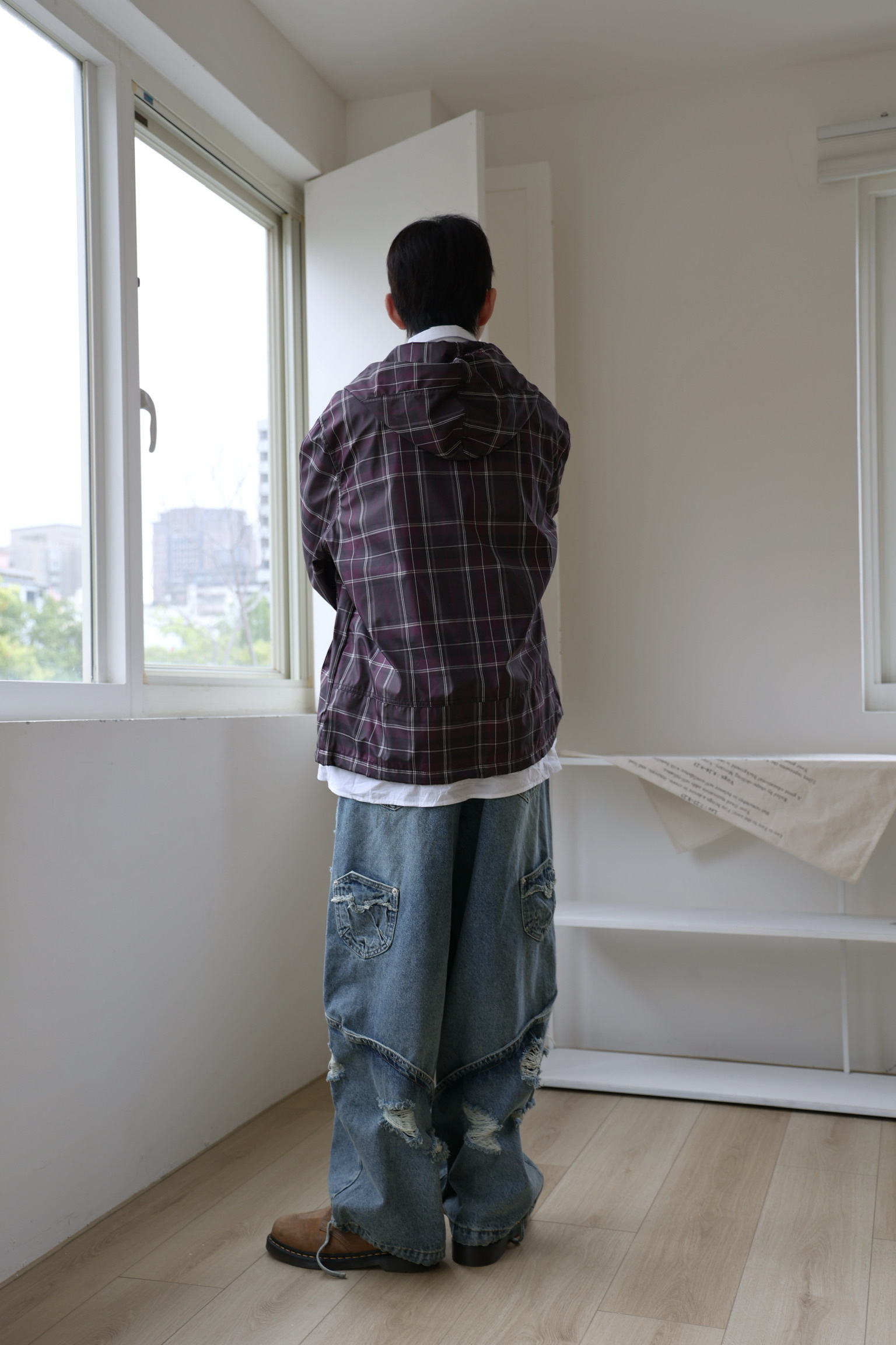 小破壞拼接闊腿牛仔褲