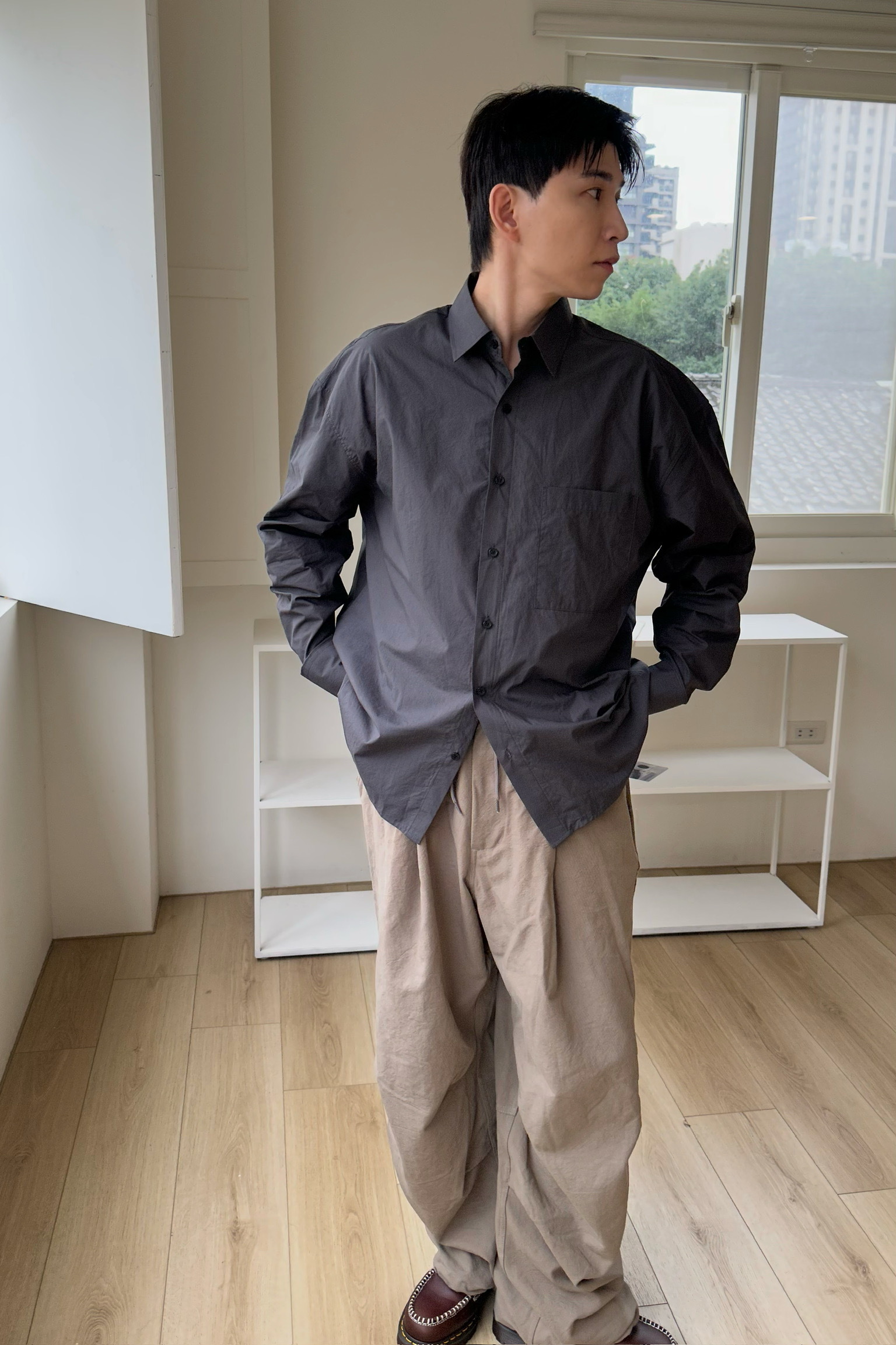 單口袋簡約襯衫