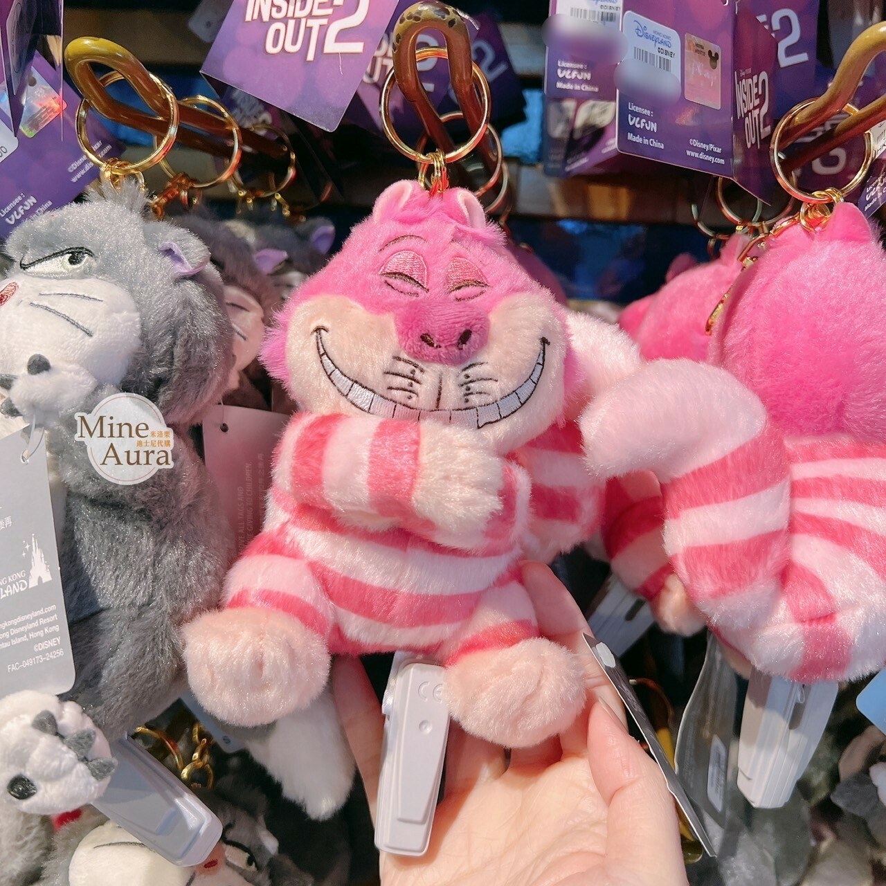 軟綿抱抱系列 柴郡貓 The Cheshire Cat 妙妙貓 笑咪咪 笑顏 絨毛 鑰匙圈 吊飾 愛麗絲夢遊仙境 Alice in Wonderland -香港迪士尼樂園