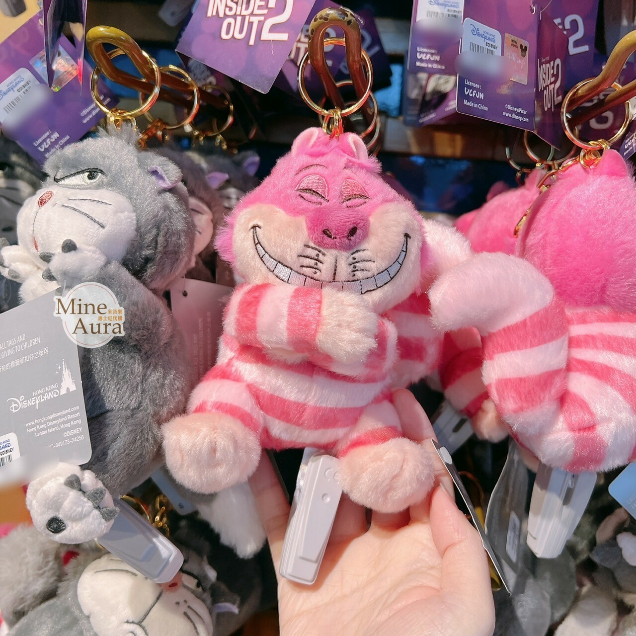 軟綿抱抱系列 柴郡貓 The Cheshire Cat 妙妙貓 笑咪咪 笑顏 絨毛 鑰匙圈 吊飾 愛麗絲夢遊仙境 Alice in Wonderland -香港迪士尼樂園