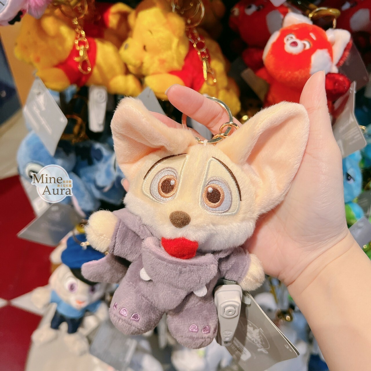 飛仔 Finnick 吸奶嘴造型 絨毛 鑰匙圈 吊飾 動物方城市 Zootopia -香港迪士尼樂園