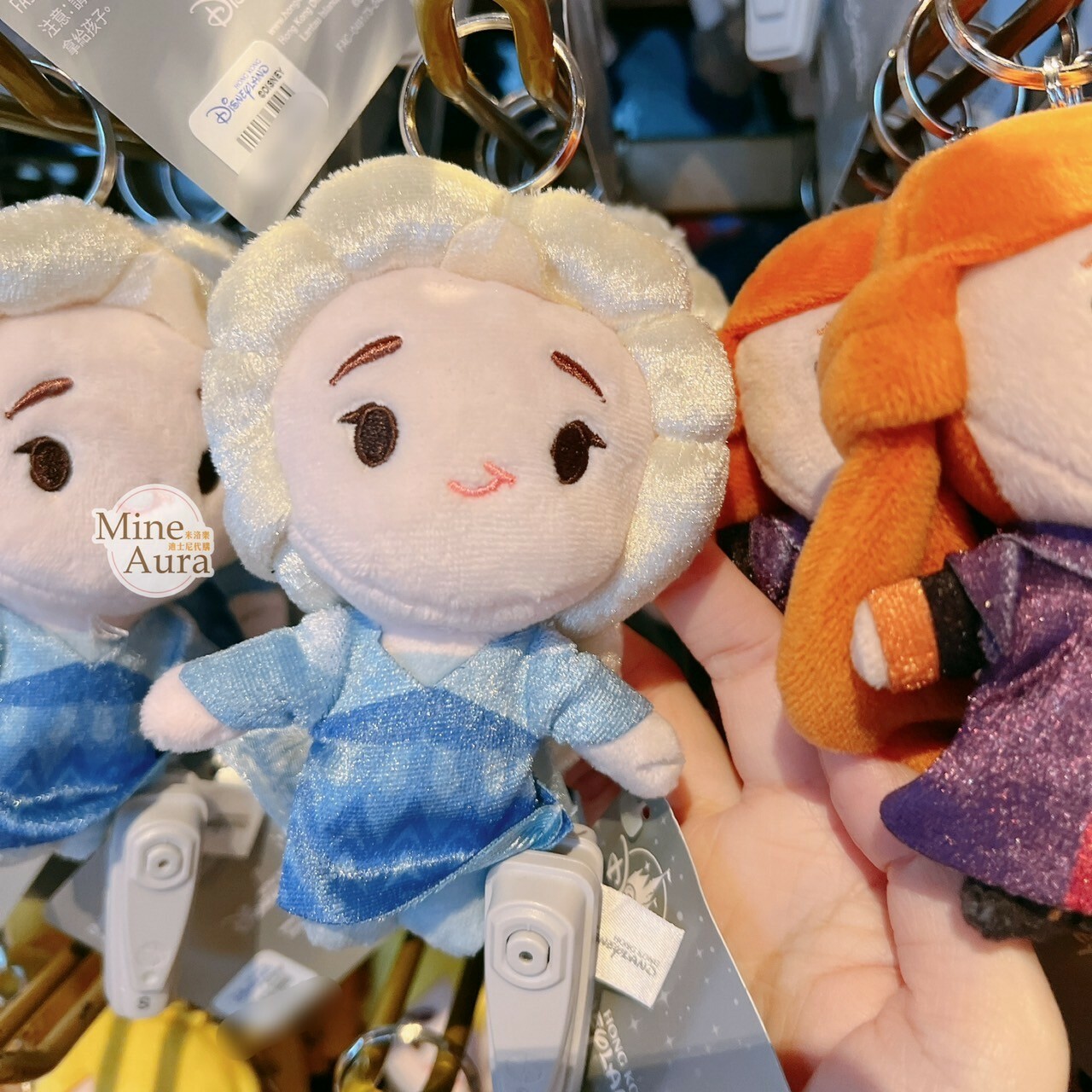 Q版 艾莎 Elsa 絨毛 鑰匙圈 吊飾 冰雪奇緣 Frozen -香港迪士尼樂園