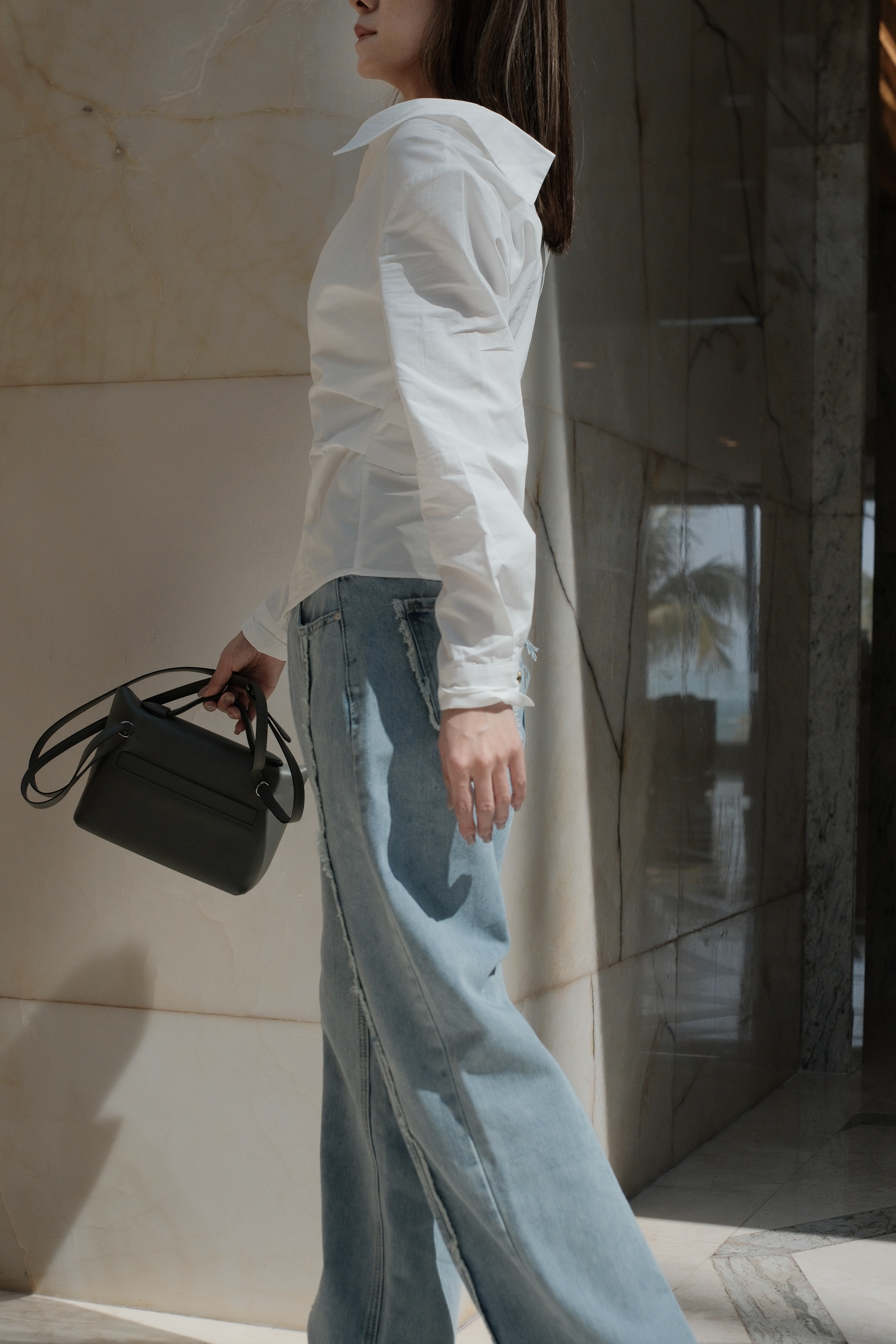 Floppy Collar Cropped Cotton Shirt_SH253L03