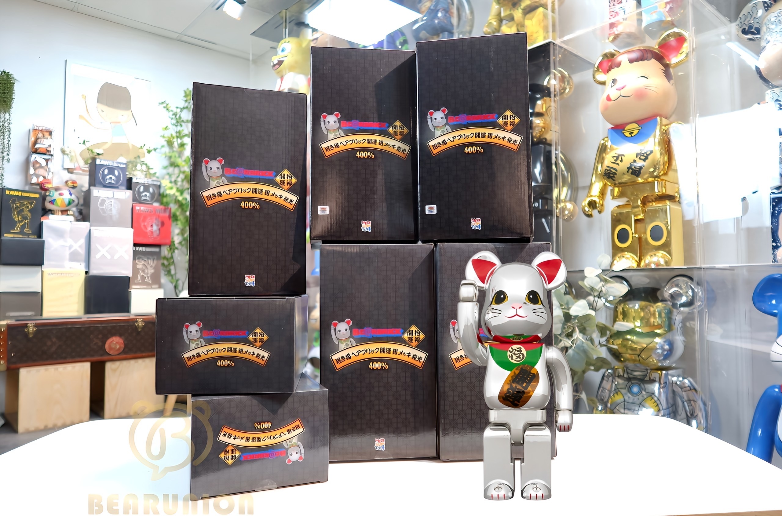 🥇現貨🥇Bearbrick 400% 招き猫開運銀メッキ発光