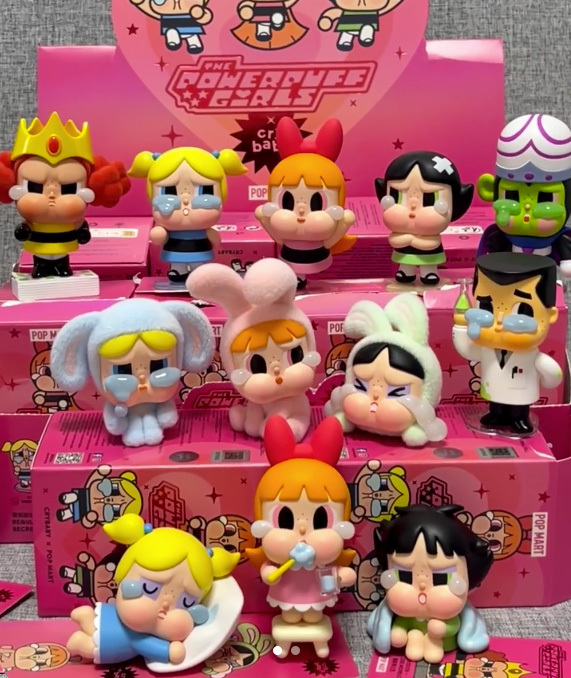 POP MART  CRY BABY 飛天小女警哭娃盲盒 哭哭寶貝