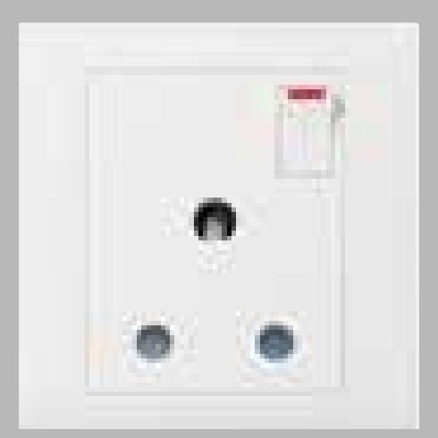 MK Essentials 意莎  15A 單位三腳圓頭有掣插座