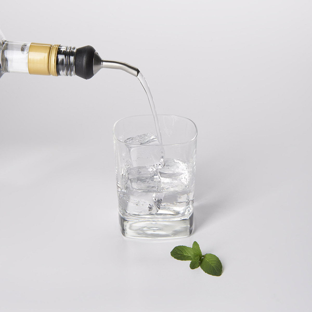 美國品牌OXO 不銹鋼調酒倒酒器-3105100