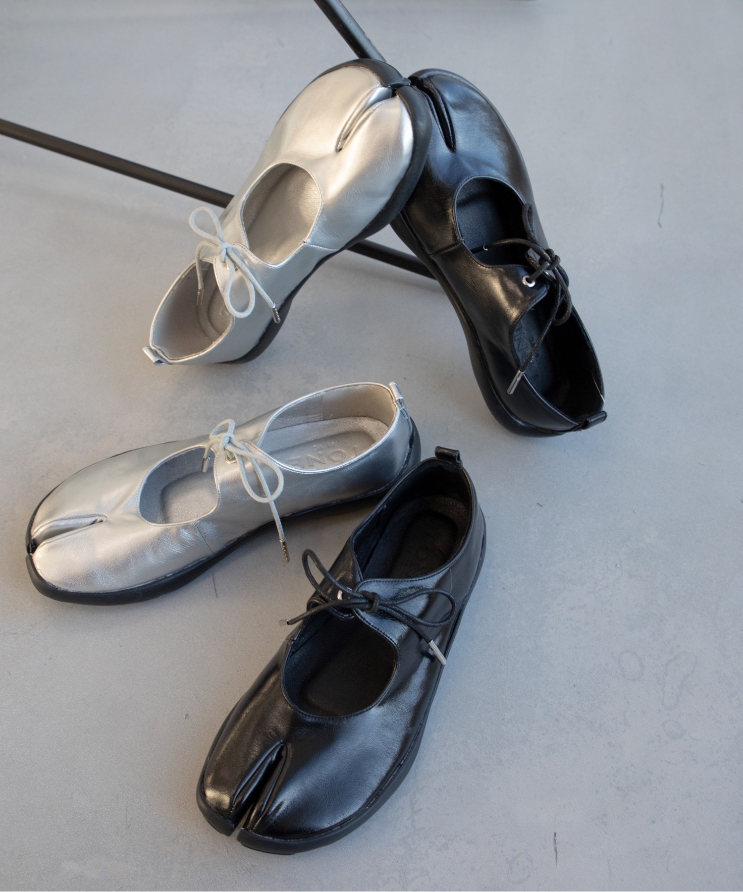 SELECT / TABI Mary Jane