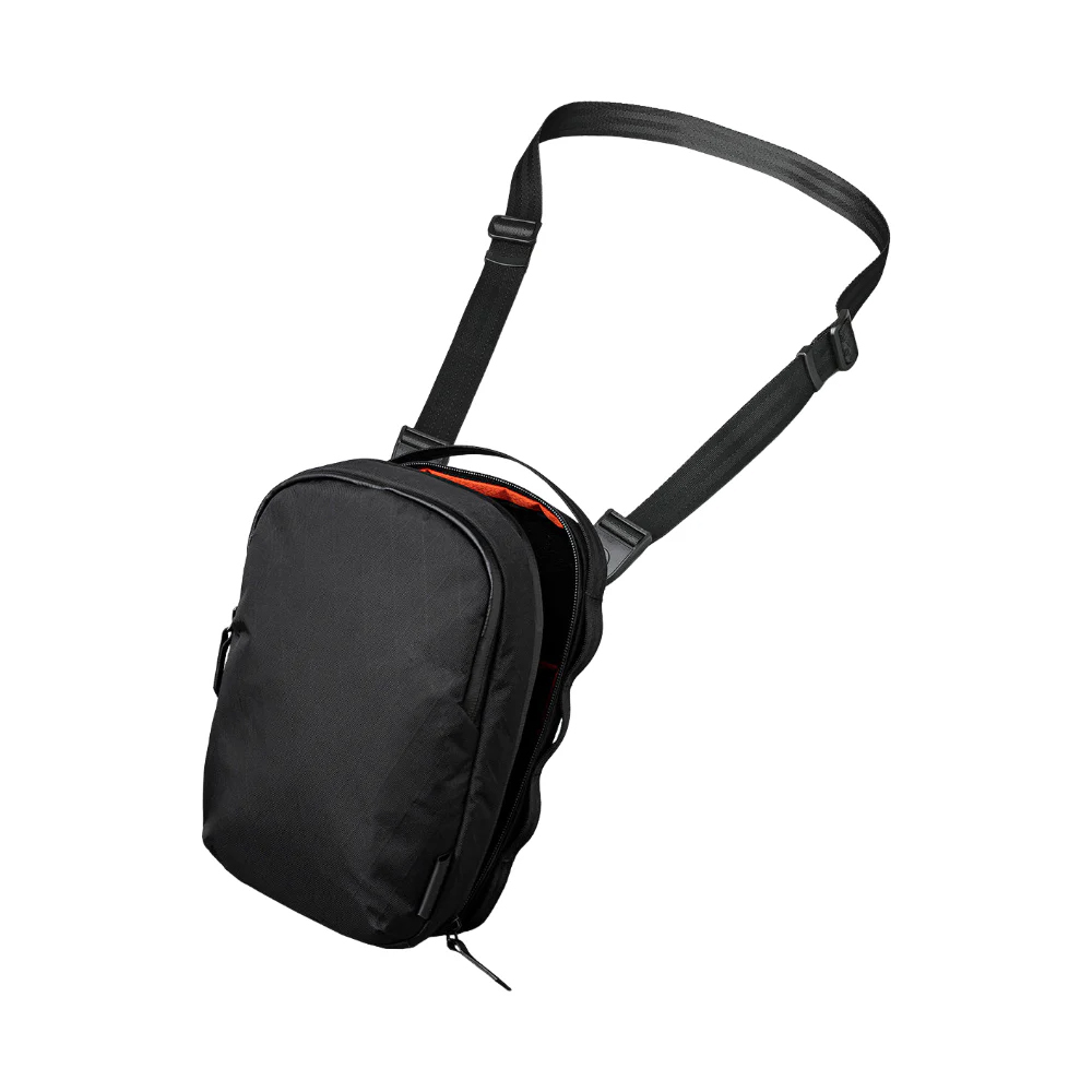 ALPAKA Metro Sling Max