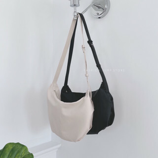 （現貨）軟皮牛角包 側背包 BAG2