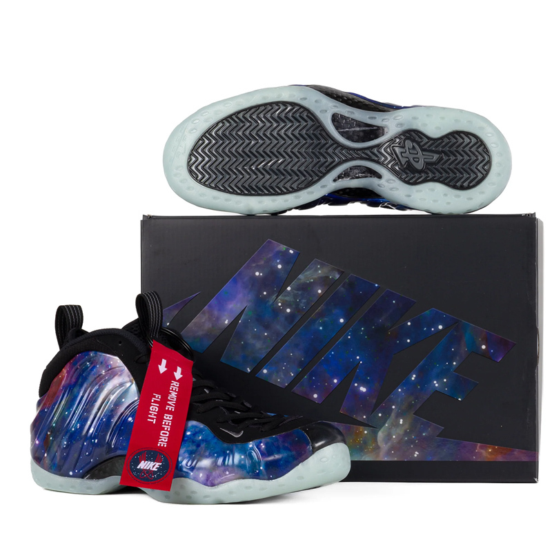 <連線代購商品>NIKE Air Foamposite One 'Galaxy' 明星賽 夜光 星空噴 銀河噴 太空鞋 籃球鞋 休閒鞋【FQ4303-400】