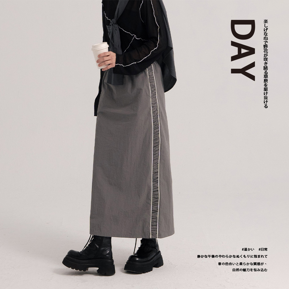 Contrast color cut wrinkled long skirt, two colors for sale【03021573】in stock+pre-order