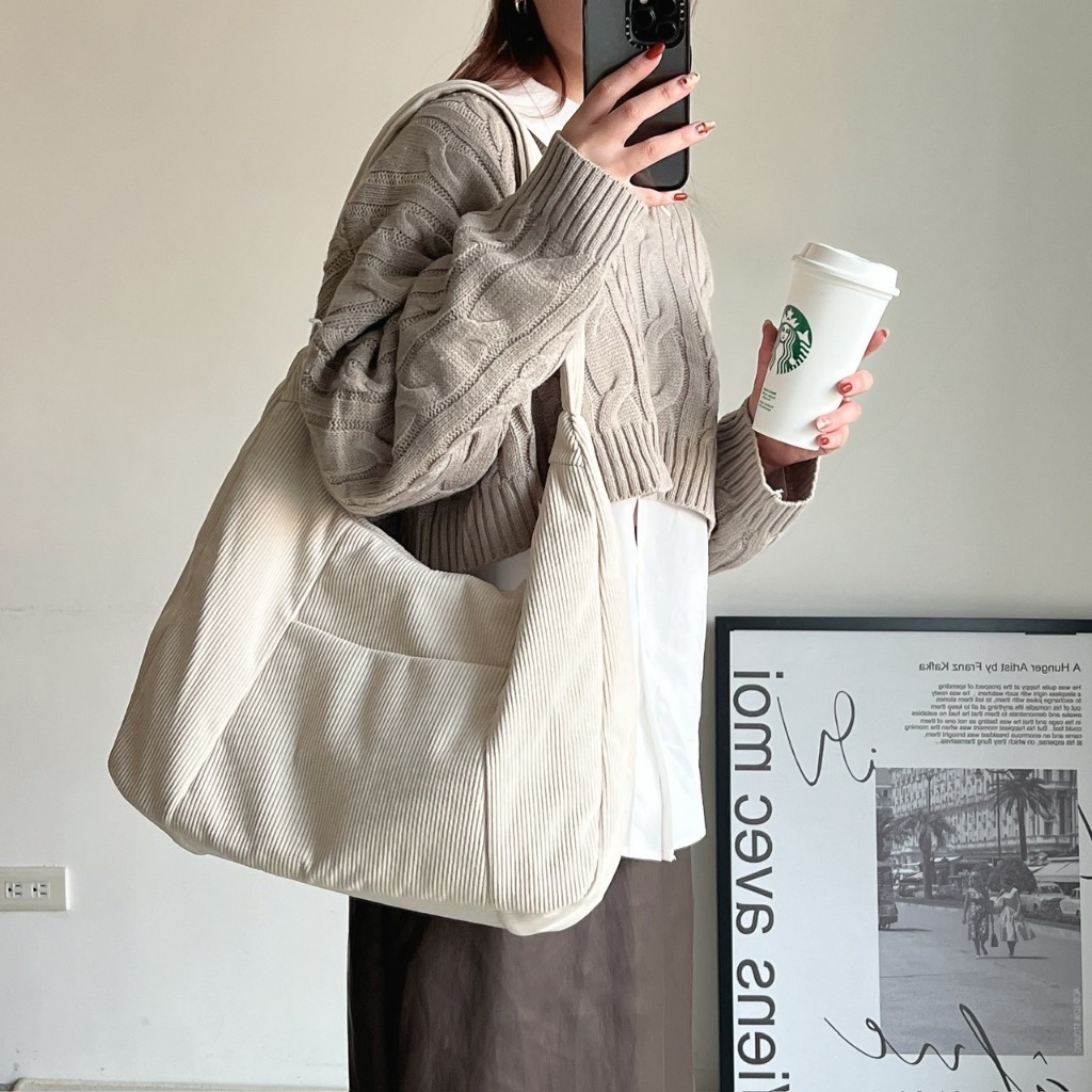 （現貨）韓系燈芯絨 拼接設計大容量 側背包 BAG11