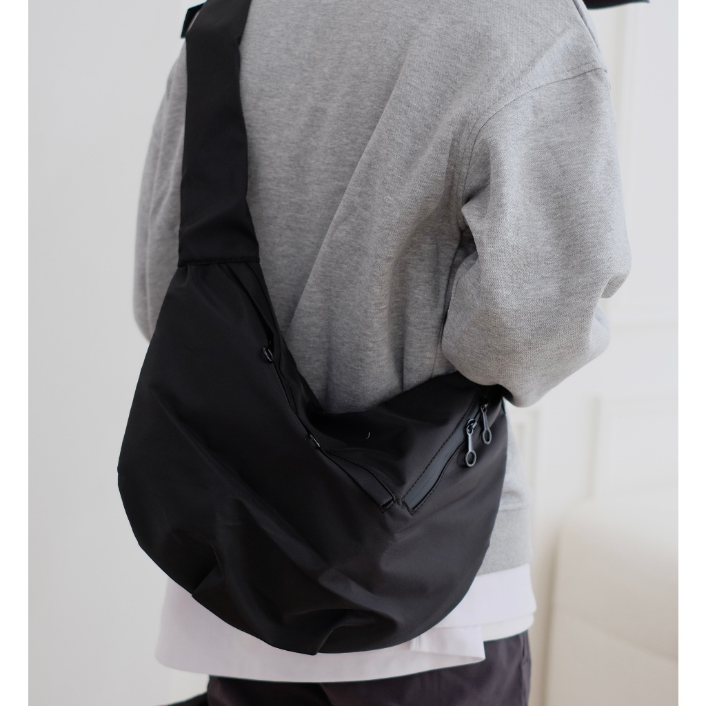 （現貨）售完不補 斜背 運動 通勤 側背包  BAG22