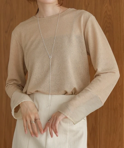 透明硬紗袖口拼接圓領上衣