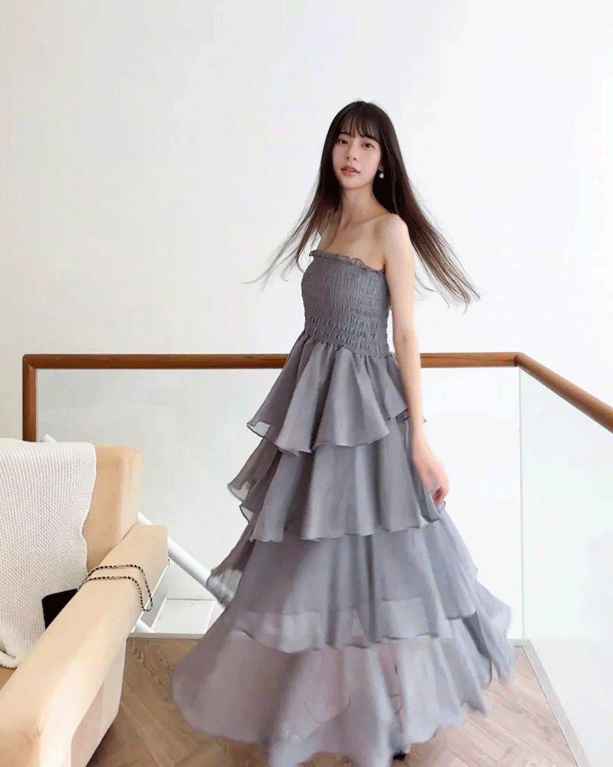 LINA LINA優美出眾純色蛋糕裙擺平口洋裝-貴氣灰