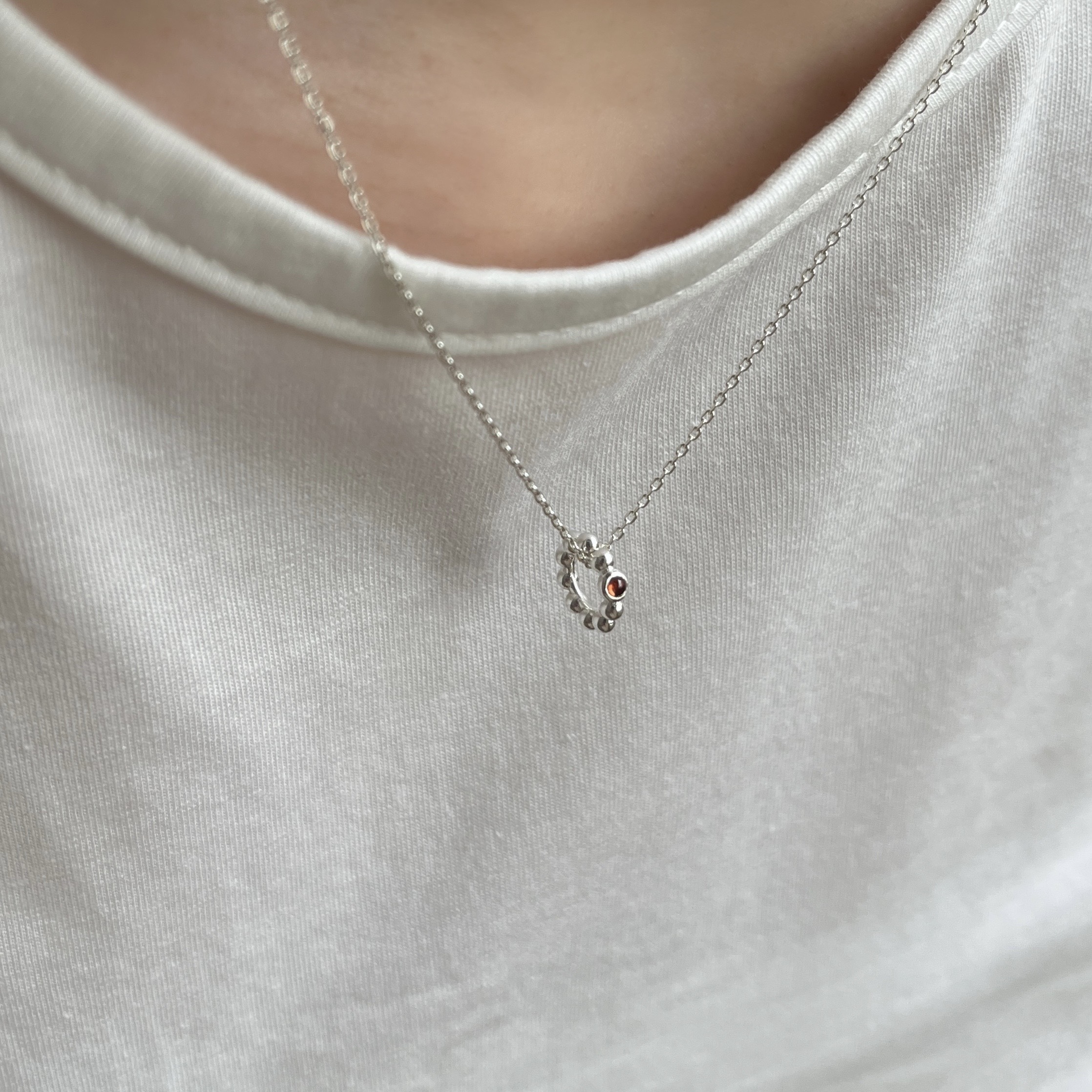 波堤石榴石圈圈串飾