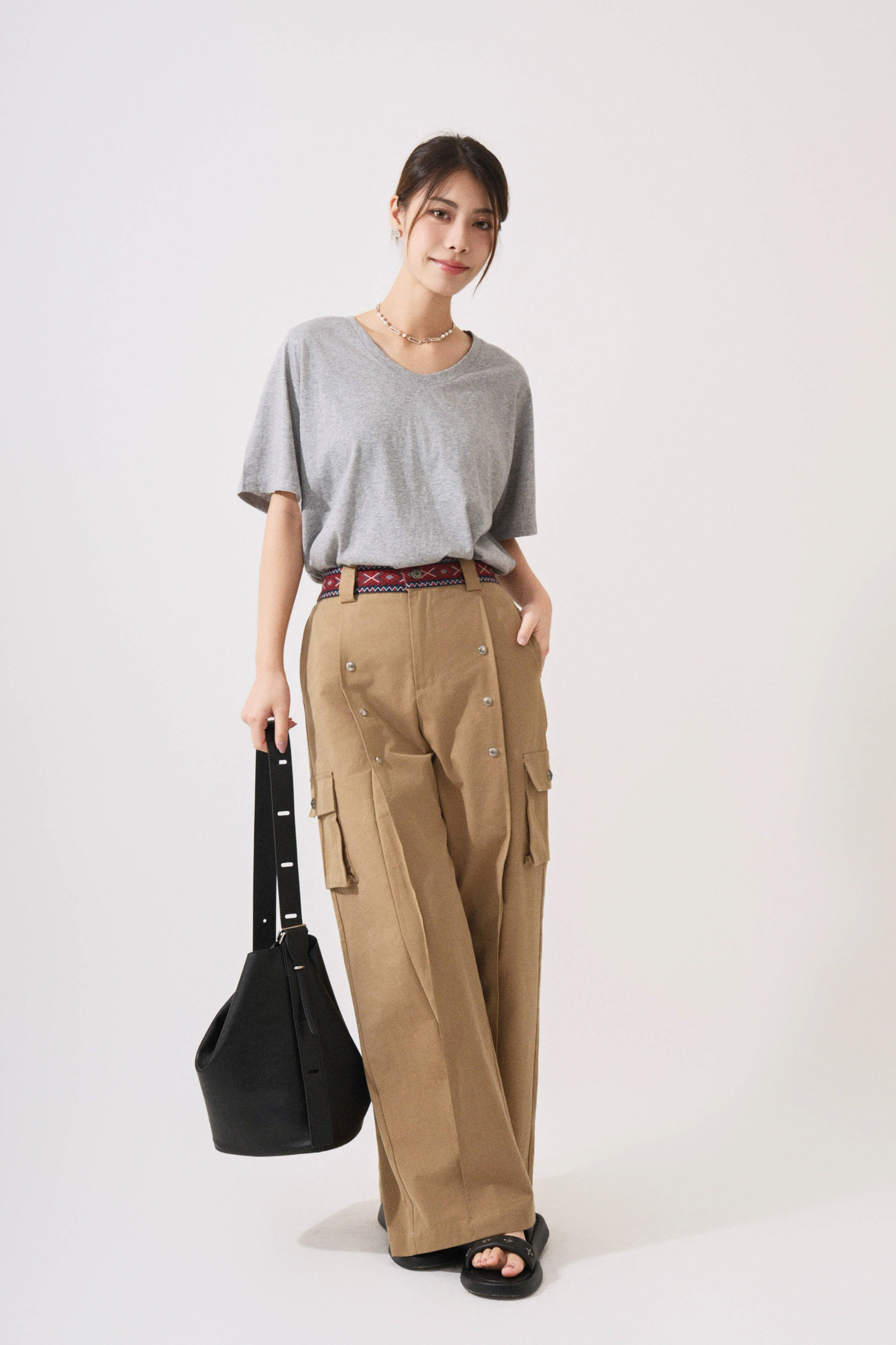 民族褲頭撞釘前褶闊斜褲（*現貨款式）