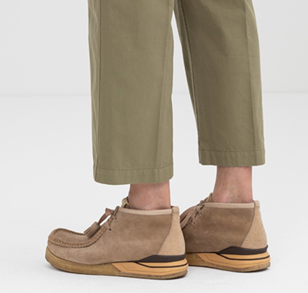 ON SALE: VISVIM 2025 BEUYS TREKKER-FOLK *UK COWHIDE - SAND PRE ORDER ITEM (預訂中)